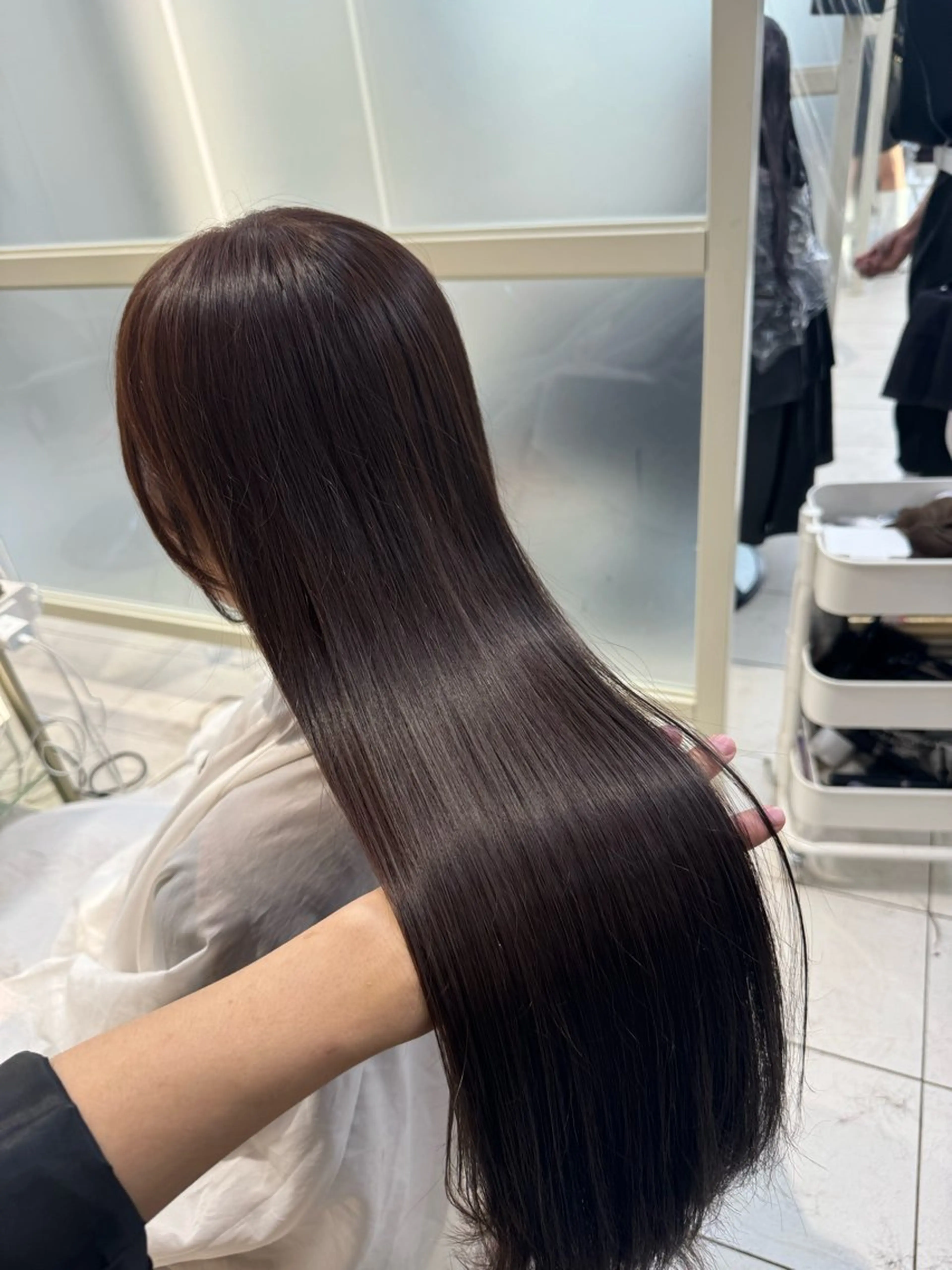 ロング カット トリートメント レイヤーカット/ 顔まわり/アオイのヘアスタイル