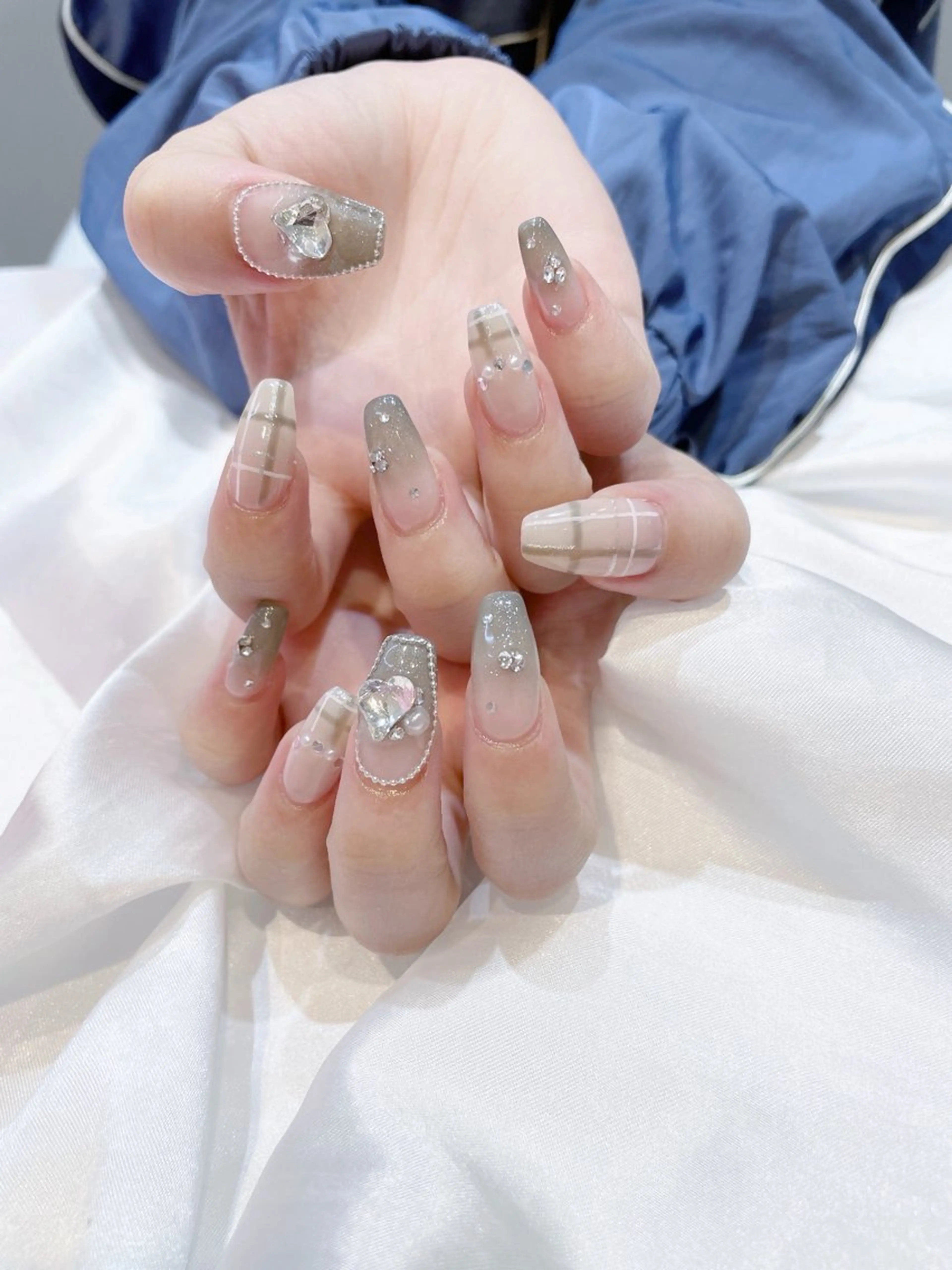 ネイル ハンドネイル classic 新横浜所属・山田 暉のネイルデザイン