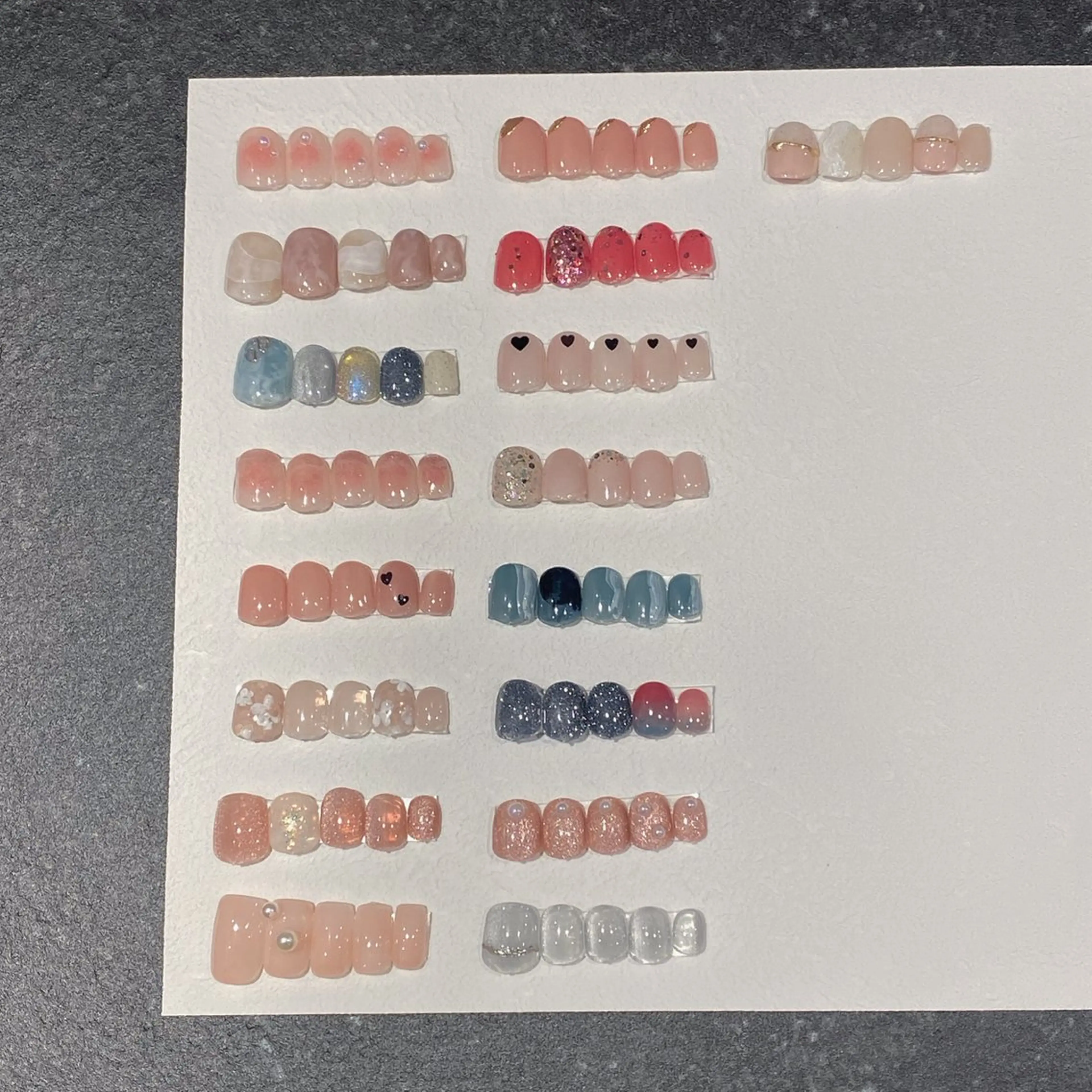 ネイル ハンドネイル ハンドケア nail salon swaddle 🪽のネイルデザイン