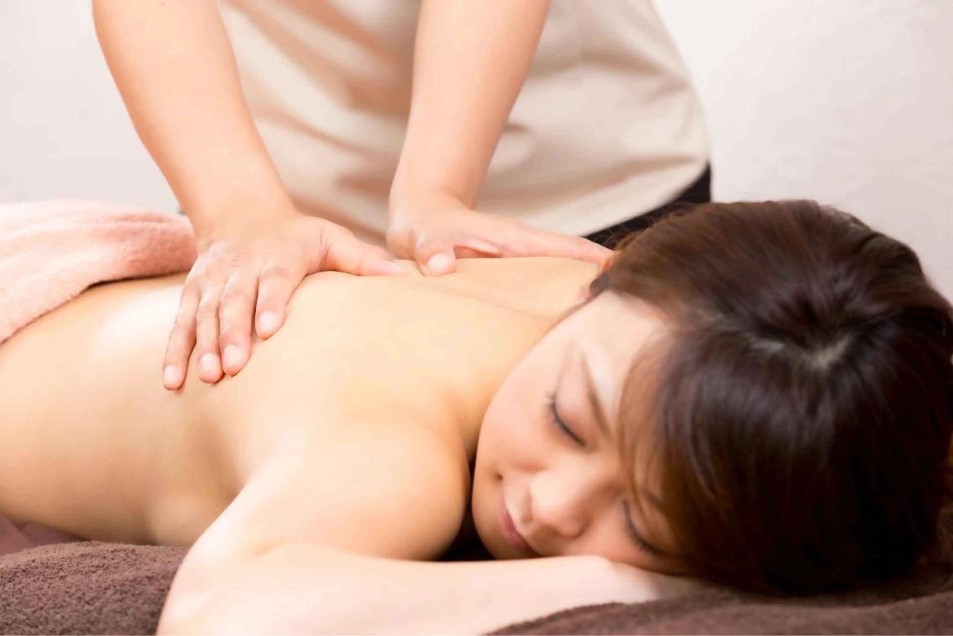 🉐全身オイルマッサージ60分 🤲オールハンドでリンパも刺激します❗️の写真