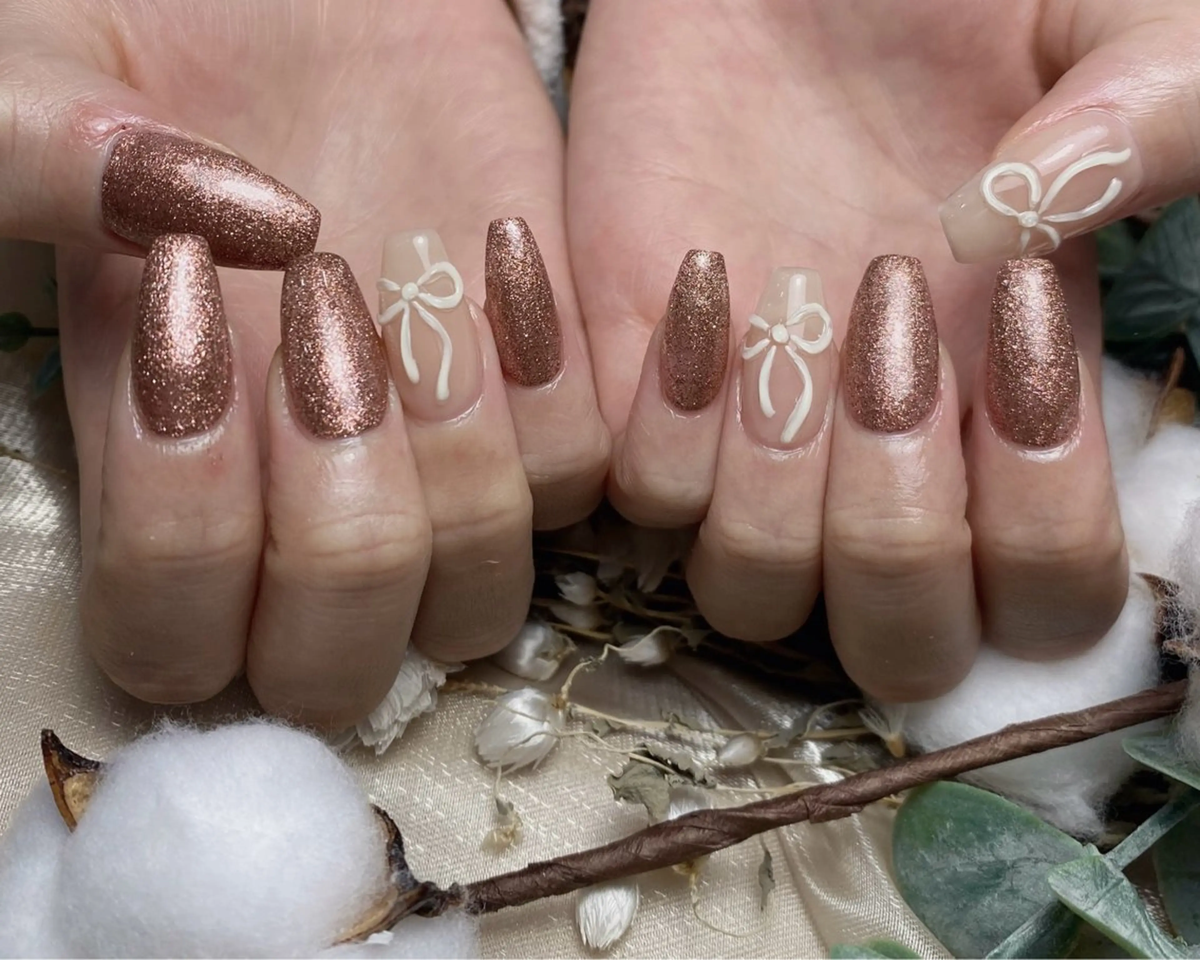 ネイル リボン ハンドネイル ハンドケア 🫧M. nailsのネイルデザイン