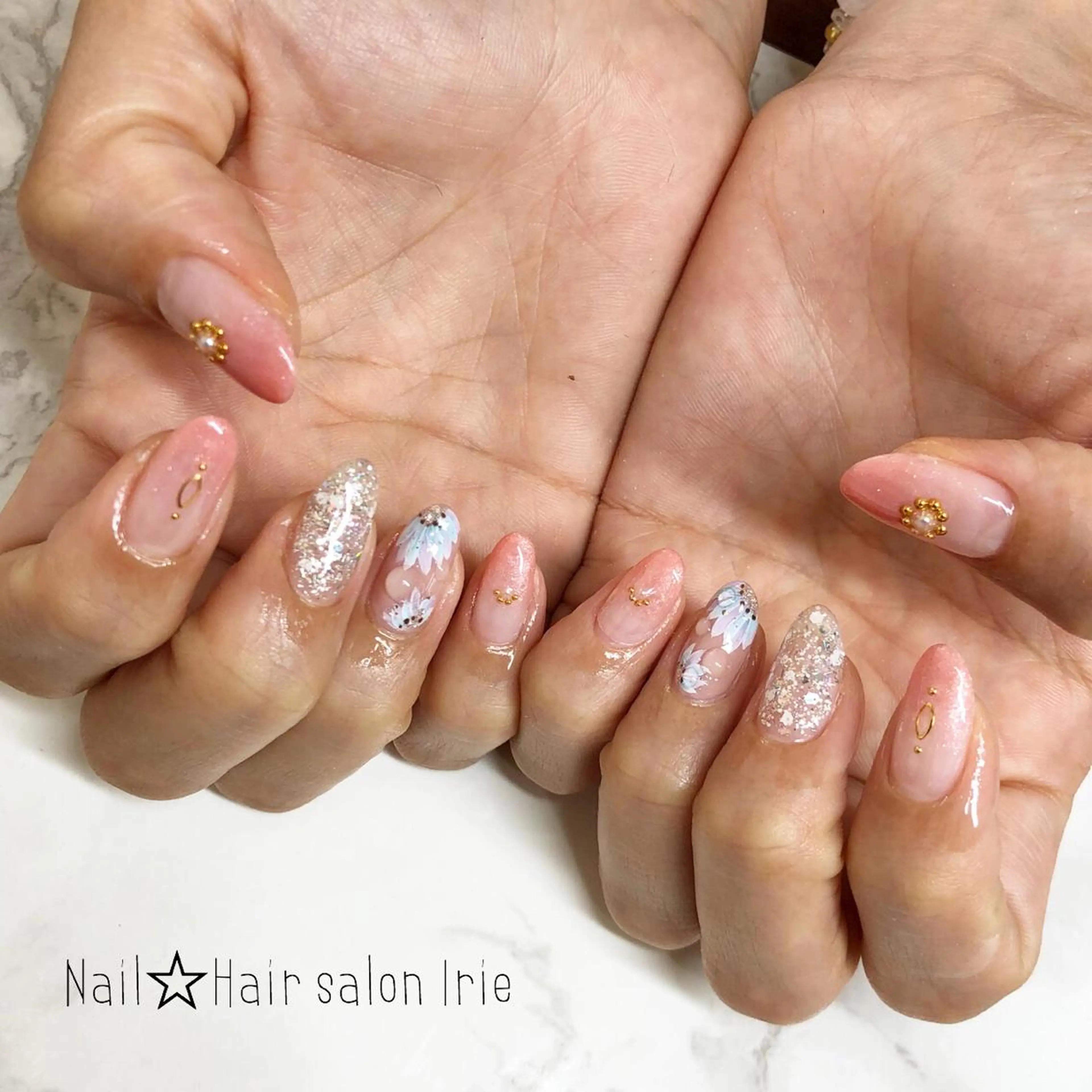 ネイル Hair salon Irie所属・與儀 知佳のネイルデザイン