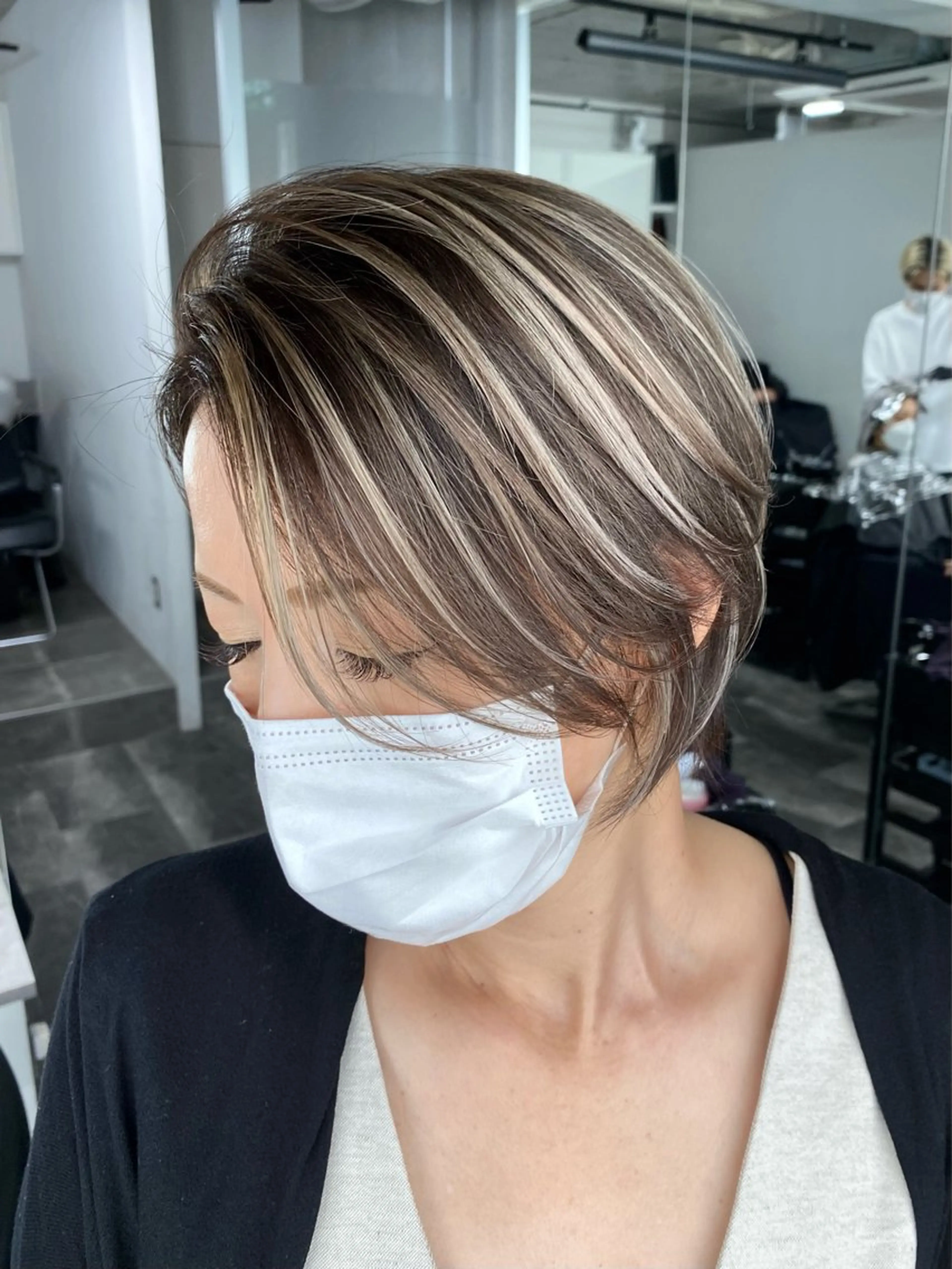 ショート カラー REDEAL所属・上村 光希のヘアスタイル