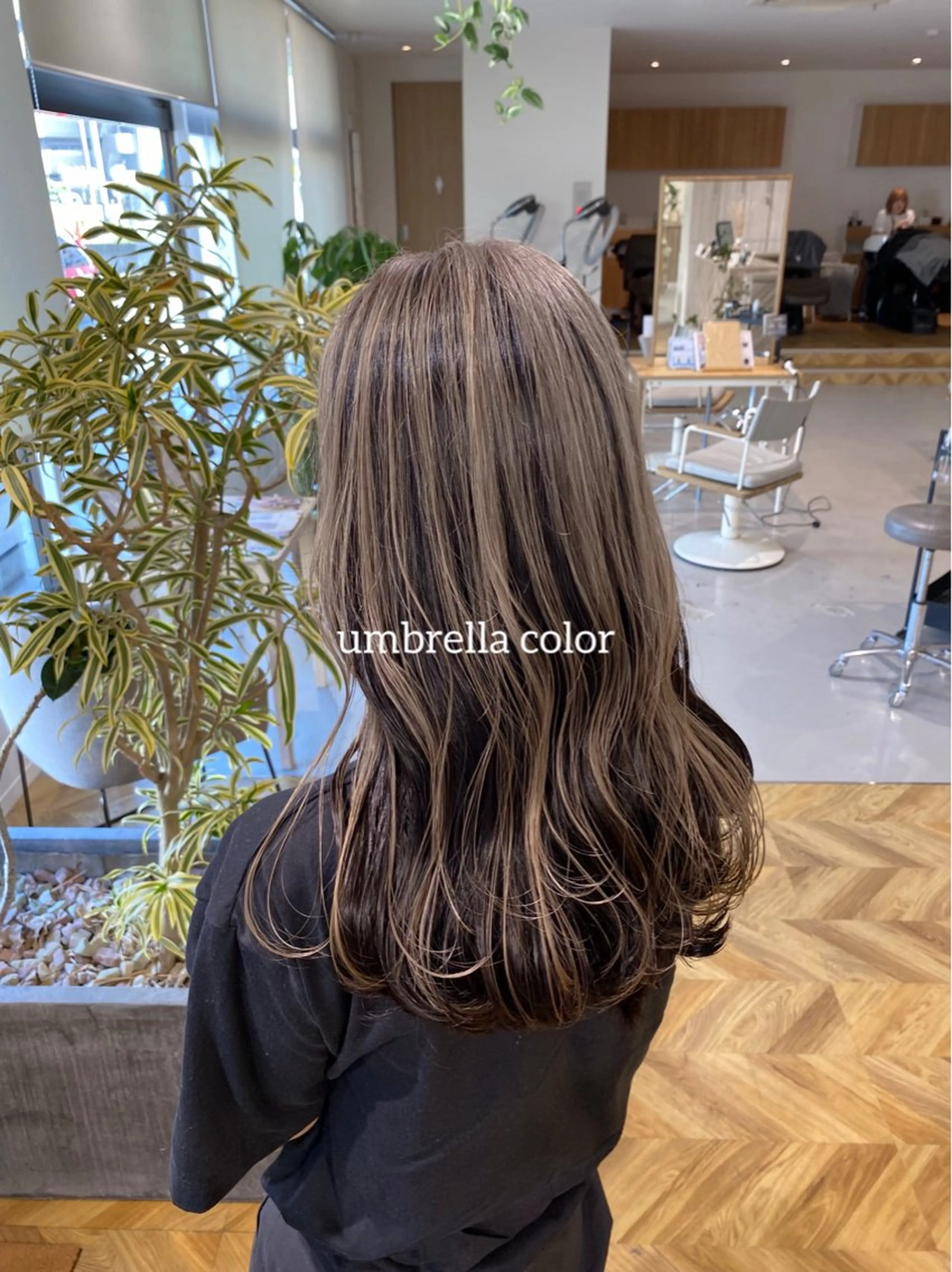 ミディアム カラー yate'/ Wカラー/小出捷也のヘアスタイル