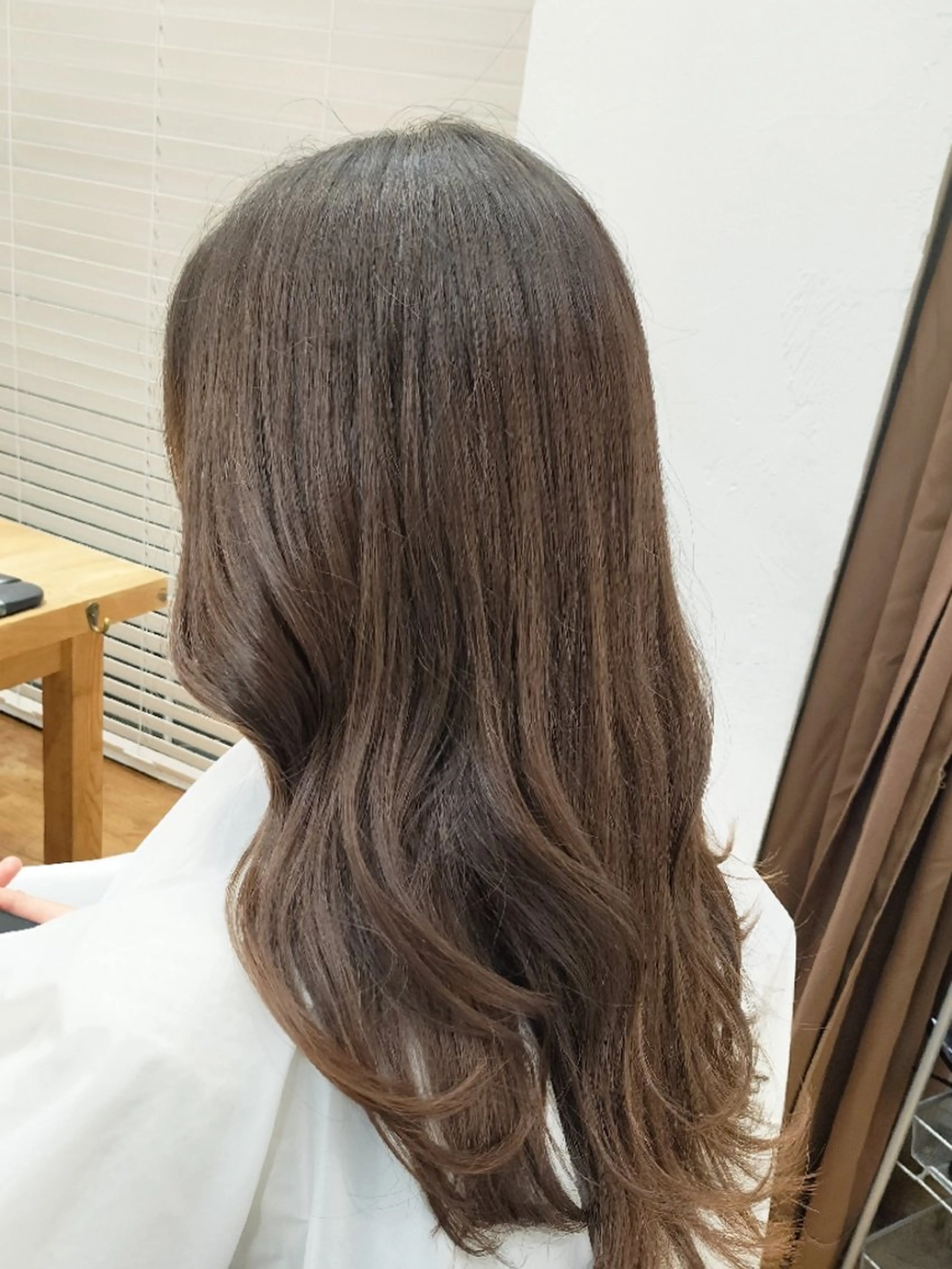 ロング ほんま ひろみのヘアスタイル