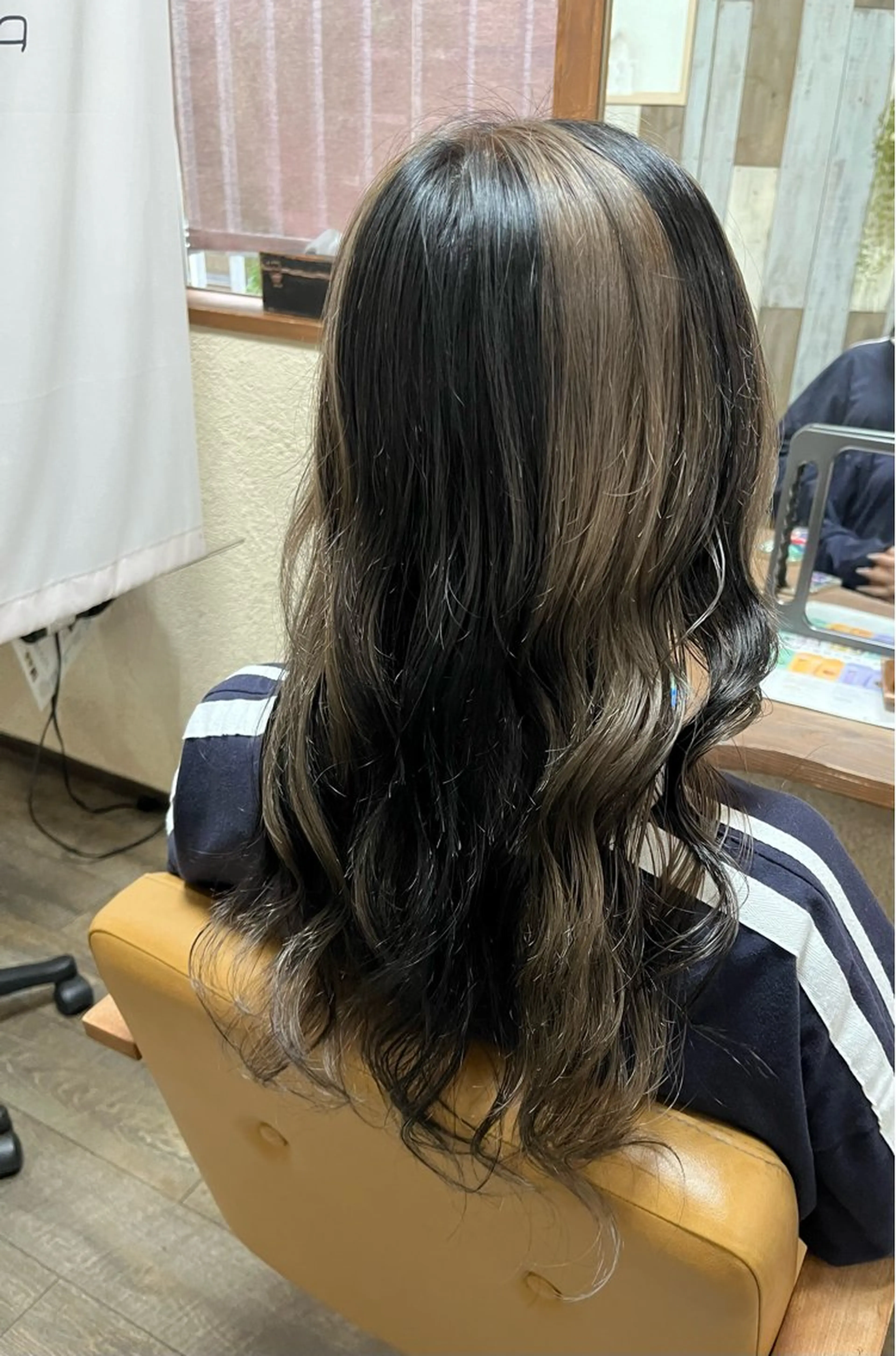 ロング カラー 杉野 まみのヘアスタイル