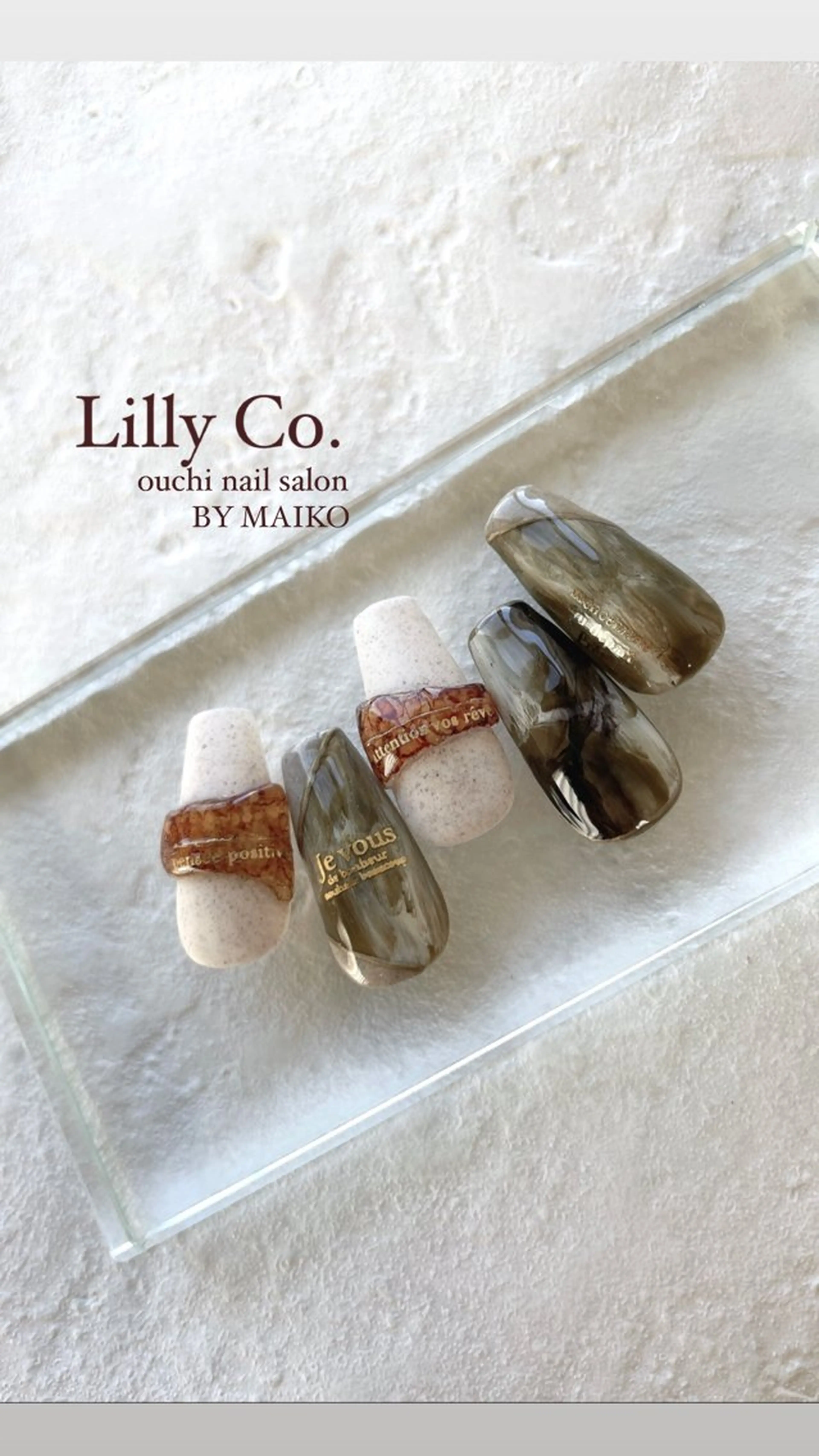 ネイル ハンドネイル ハンドケア Lilly Co.のネイルデザイン