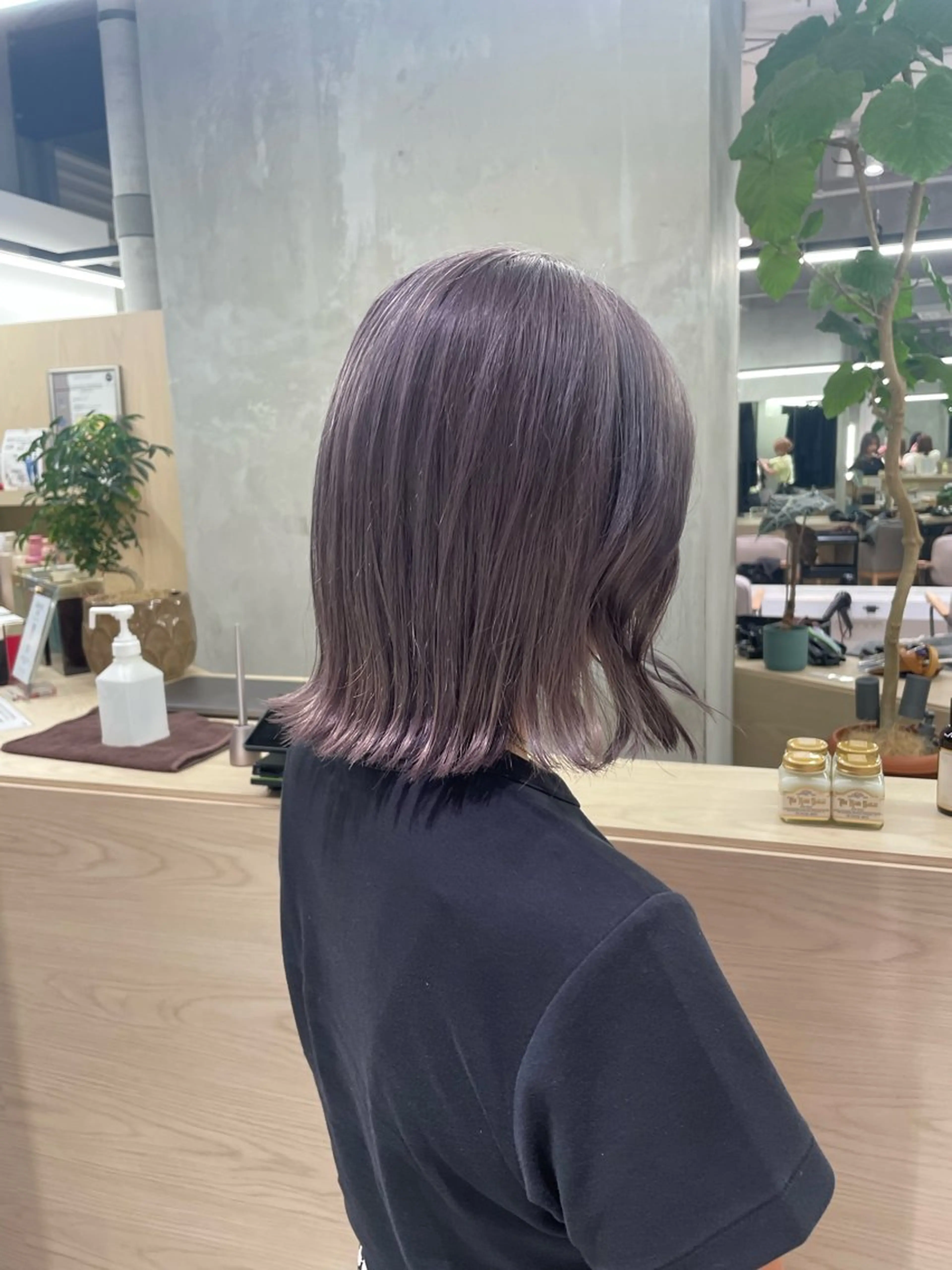 カラー hana🍑 渋谷ショートカットのヘアスタイル
