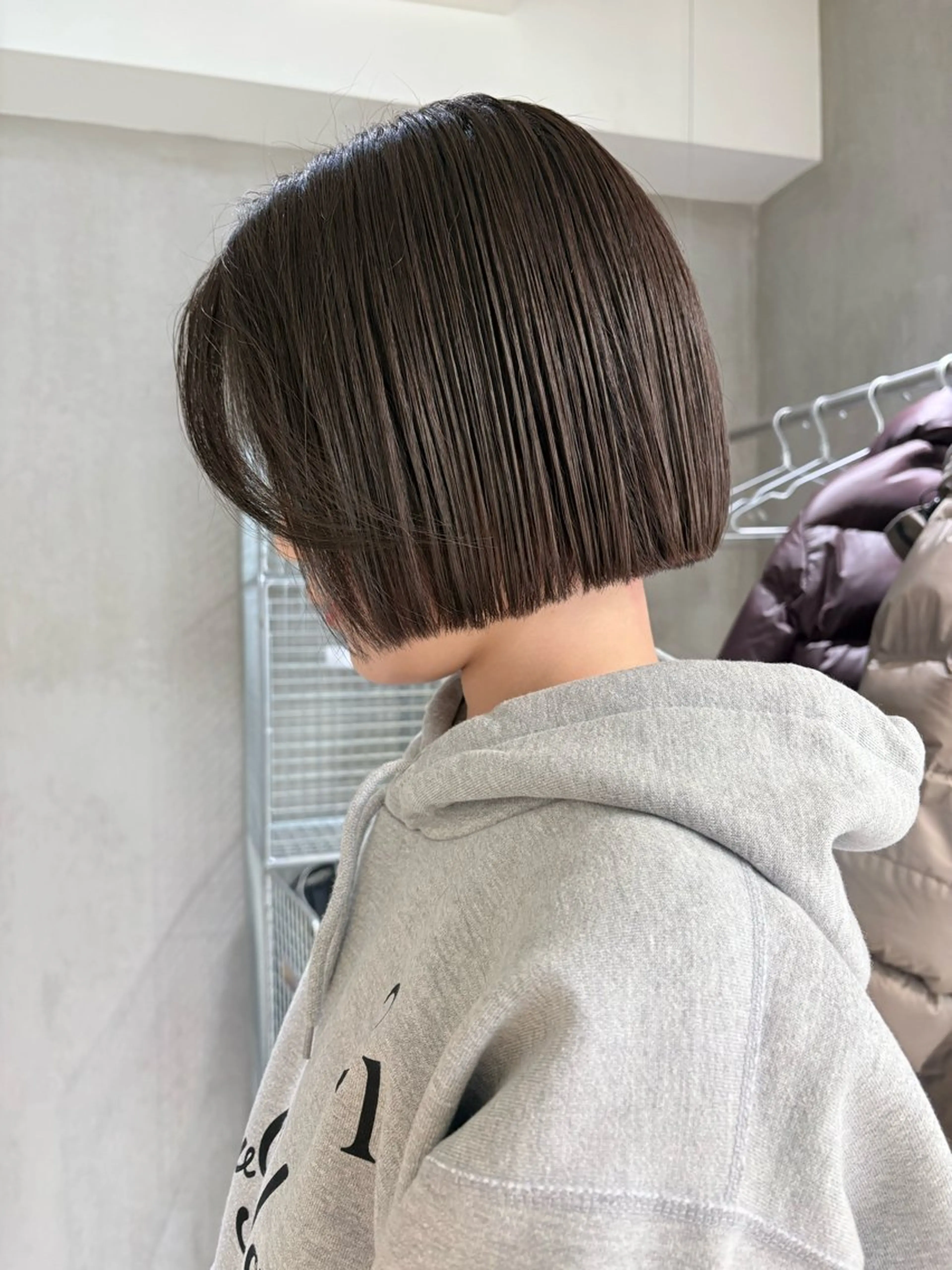 ショート カット ヘアカラー SLAY所属・マツイ モモノのヘアスタイル