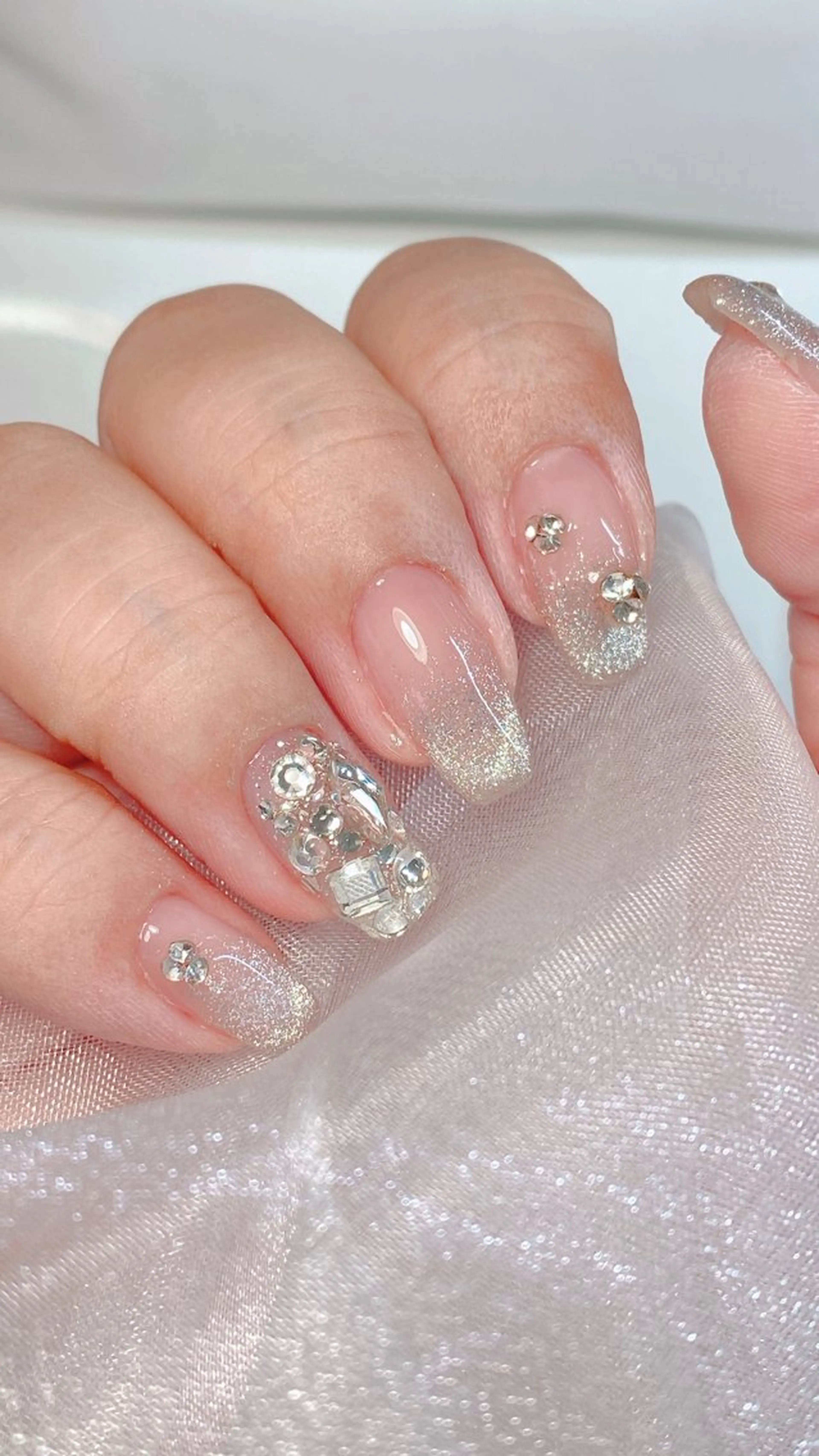 ネイル 大人キレイ 𝑁𝑖𝑥𝑖𝑠のネイルデザイン