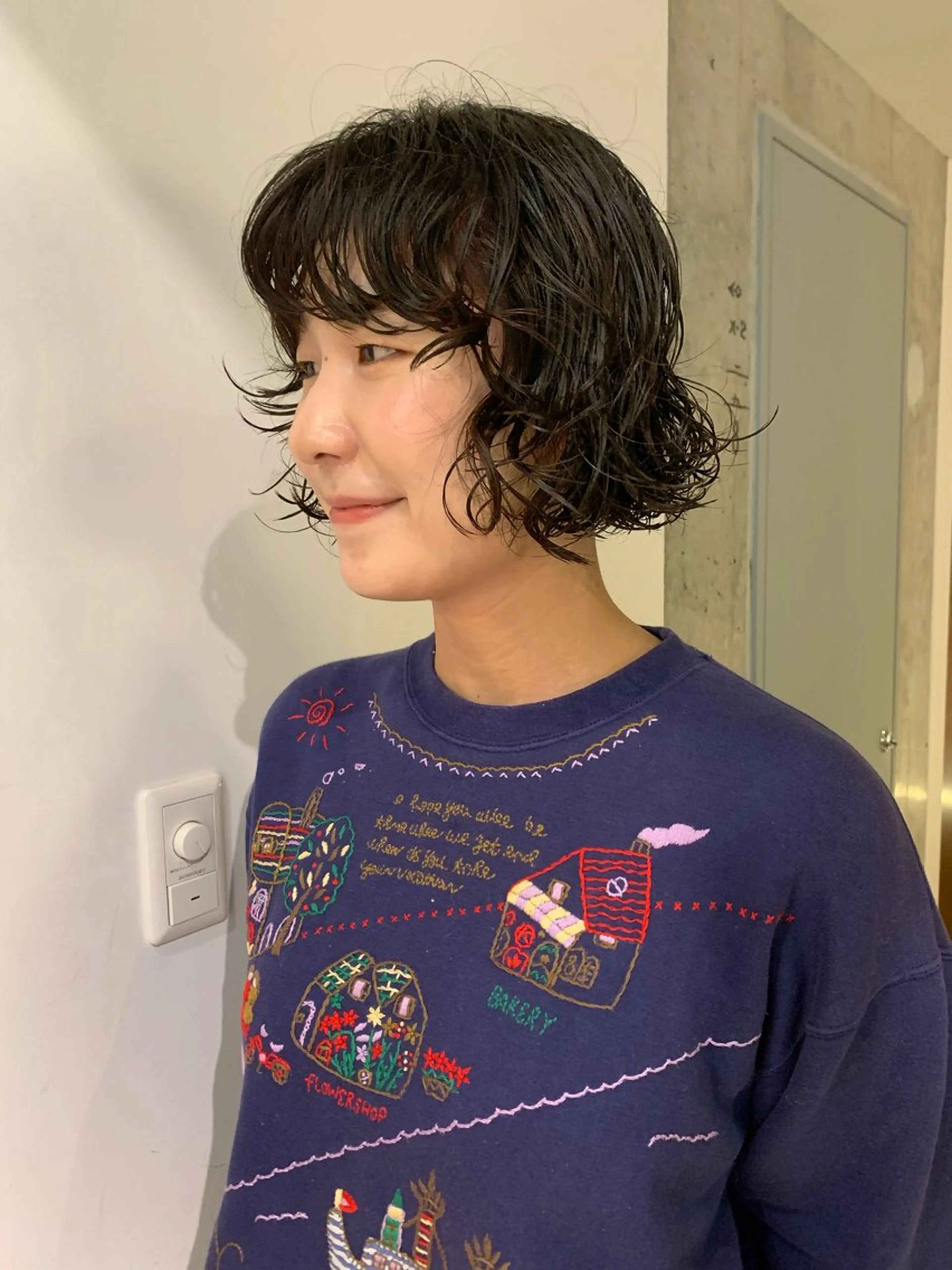 ショート カラー パーマ ボブ　レイヤー 朝ラクパーマ横山大樹のヘアスタイル