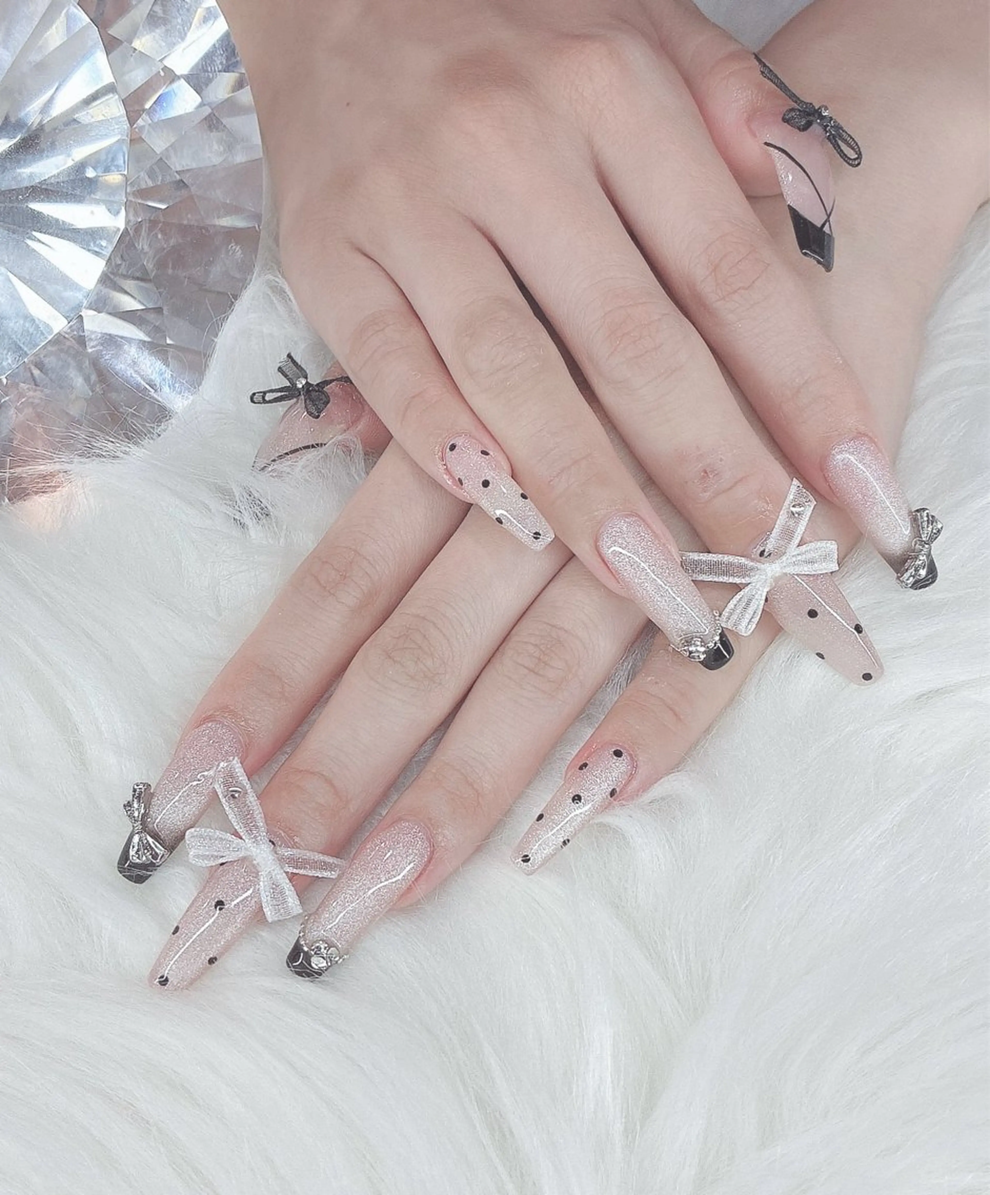 ネイル LoaChaton kaeのネイルデザイン