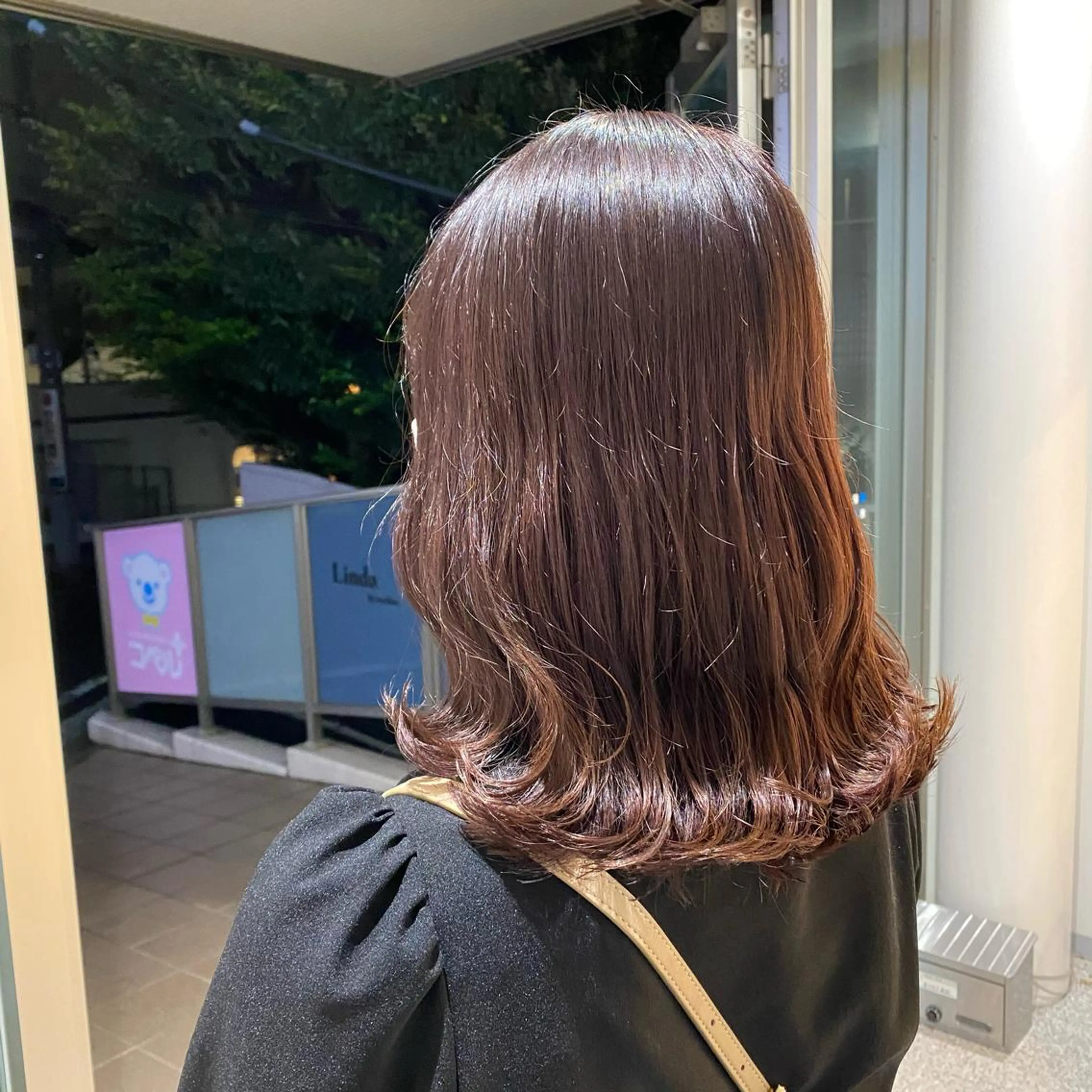 ミディアム カラー ブリーチ ブラウンカラー ラベンダーカラー ラベンダーブラウン ブリーチなしカラー 神奈川大学最寄り白楽 三本松巧のヘアスタイル