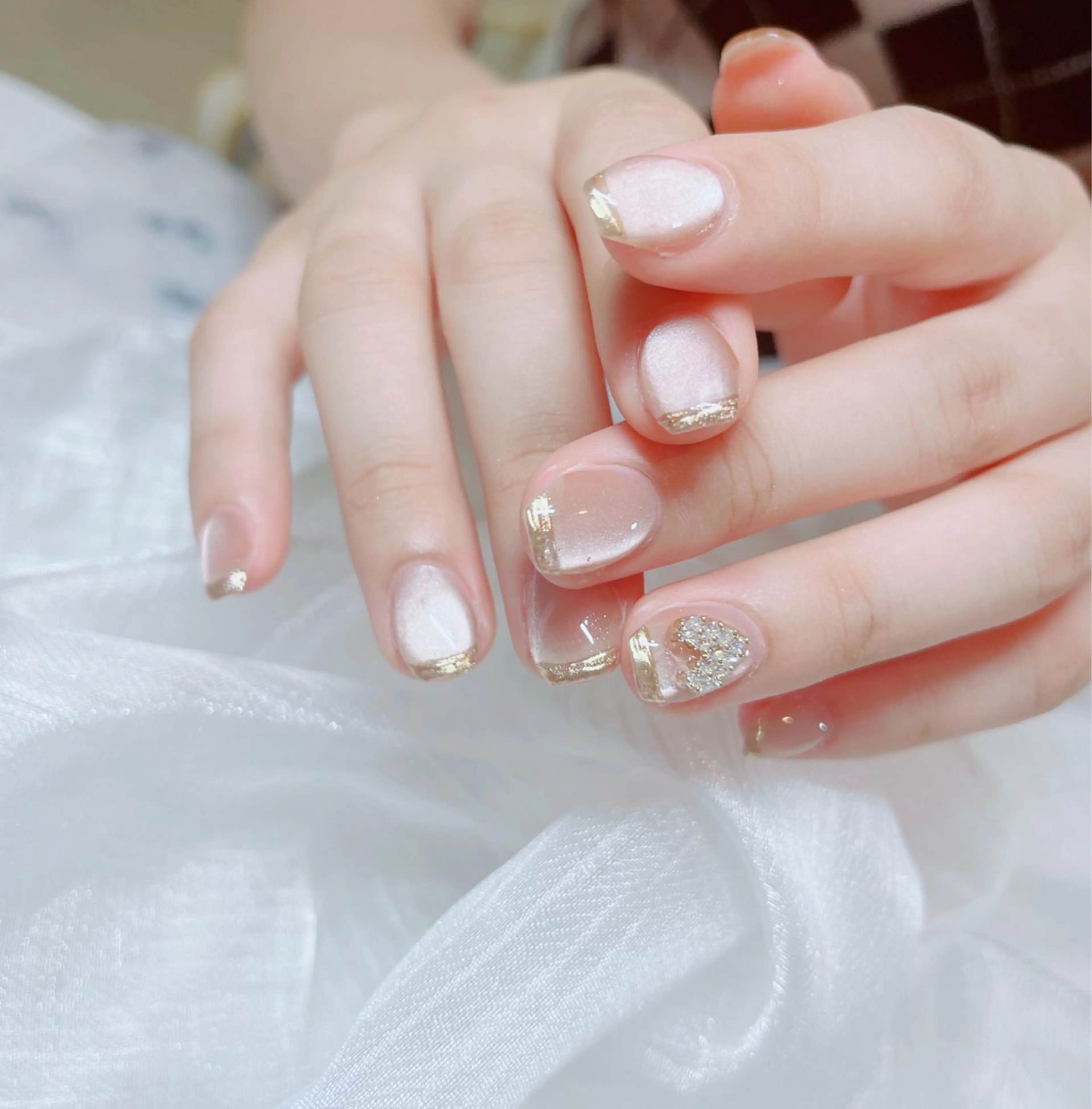 ネイル フレンチネイル マグネットネイル マグネットフレンチ ミラーネイル ハンドネイル Floria nail salonのネイルデザイン
