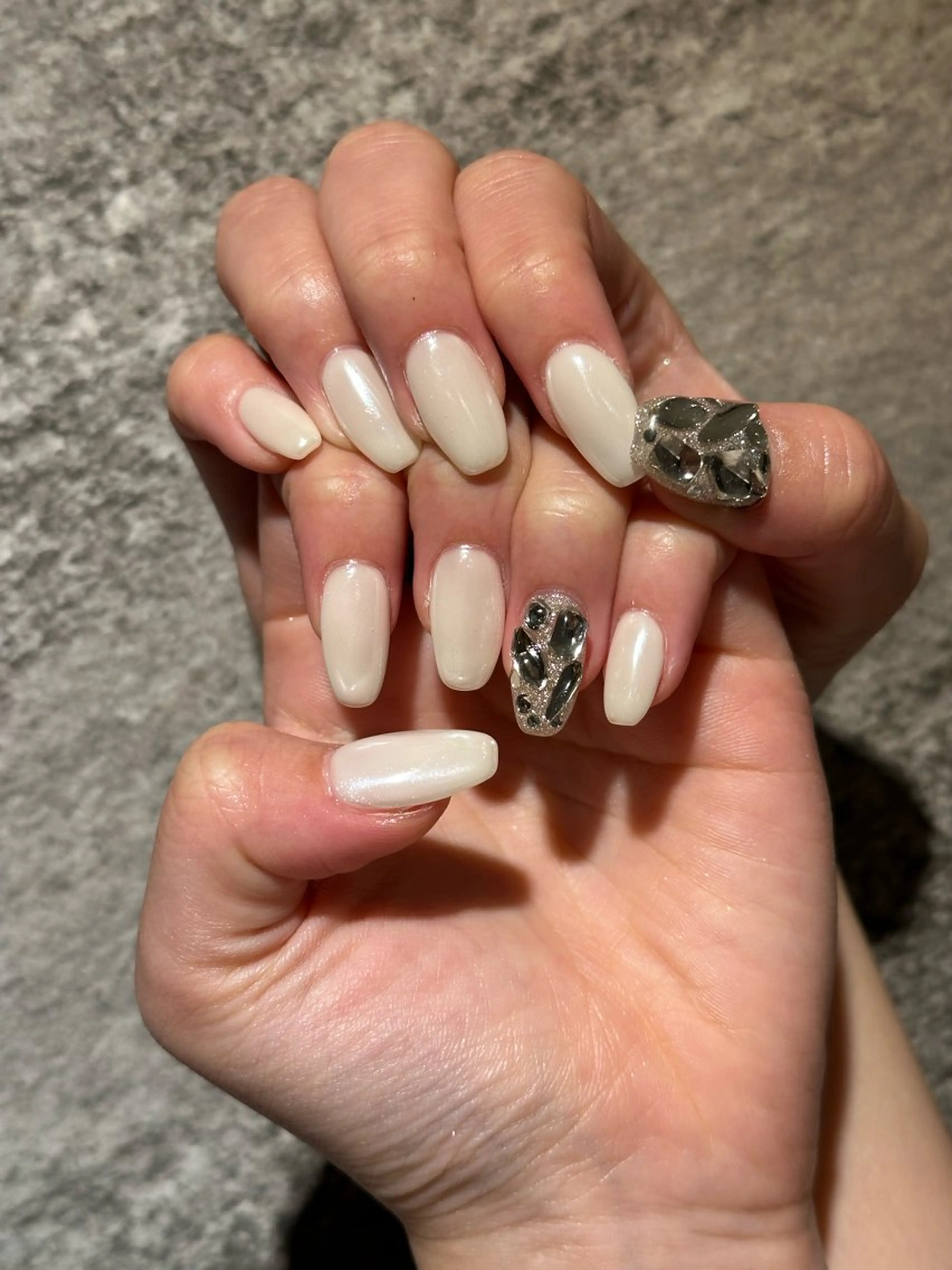 ネイル ミラーネイル ハンドネイル Yuji .Fのネイルデザイン