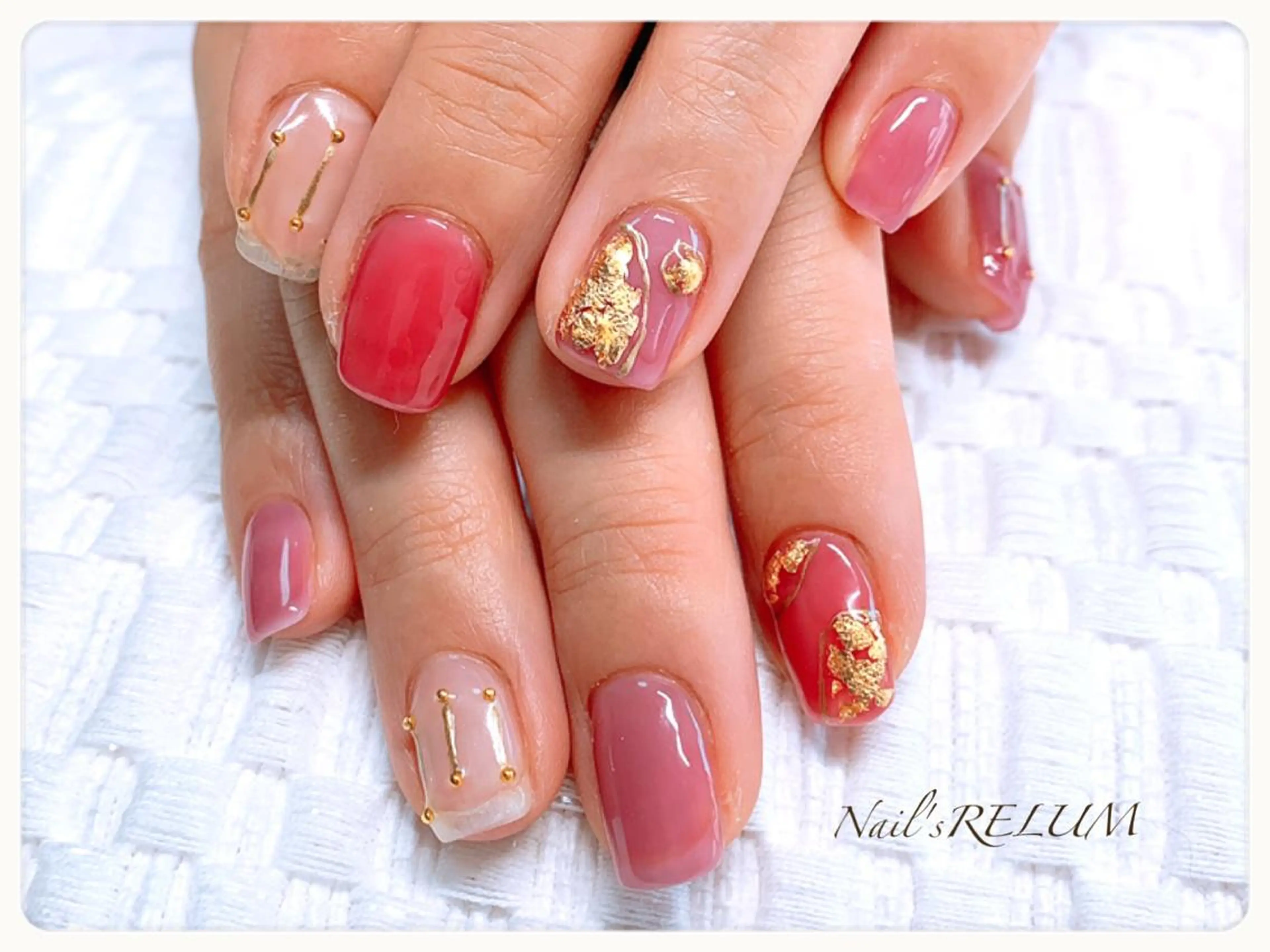 ネイル ハンドネイル THECOLORS所属・近貞 莉奈のネイルデザイン