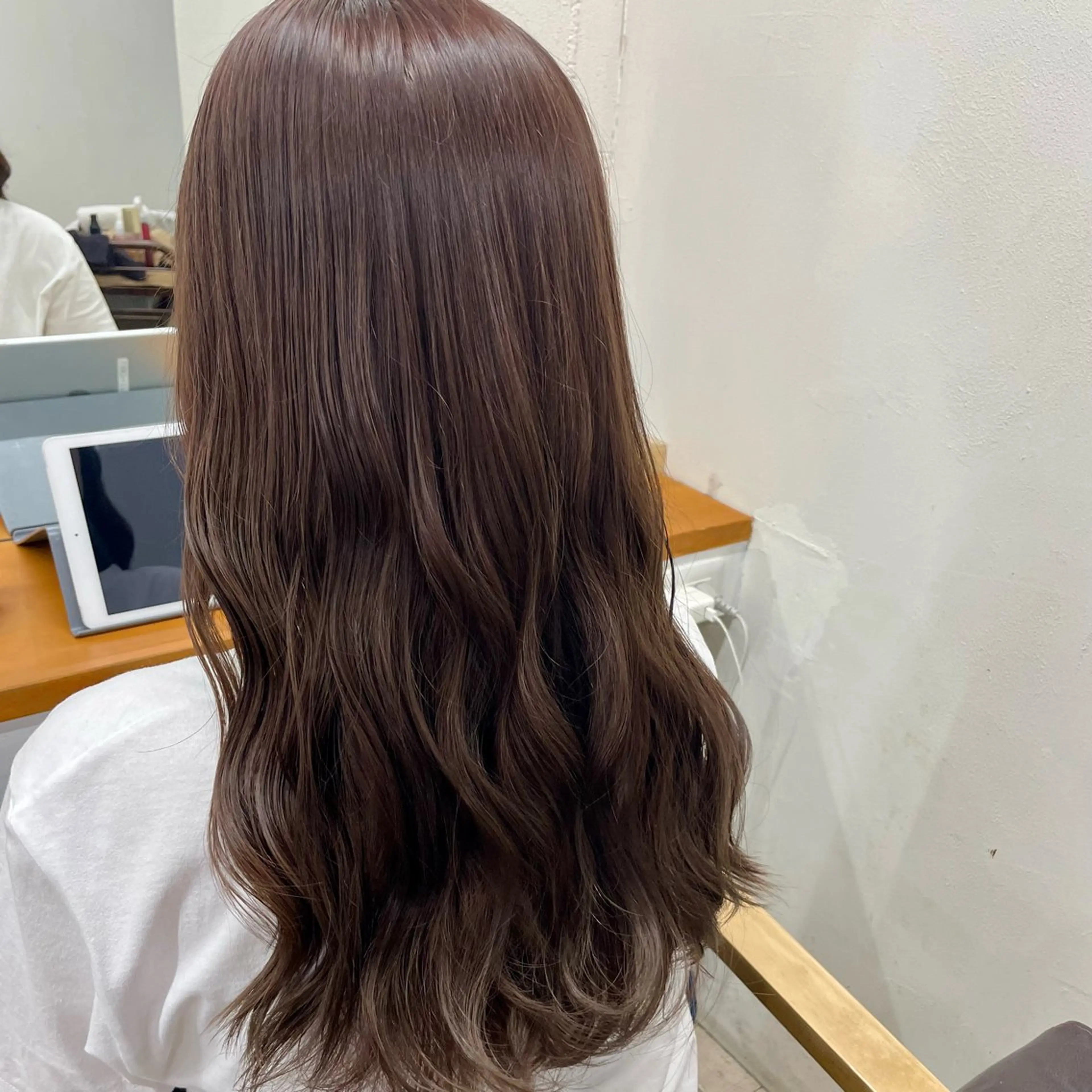 セミロング カラー 神谷 有音/顔周り/美髪のヘアスタイル