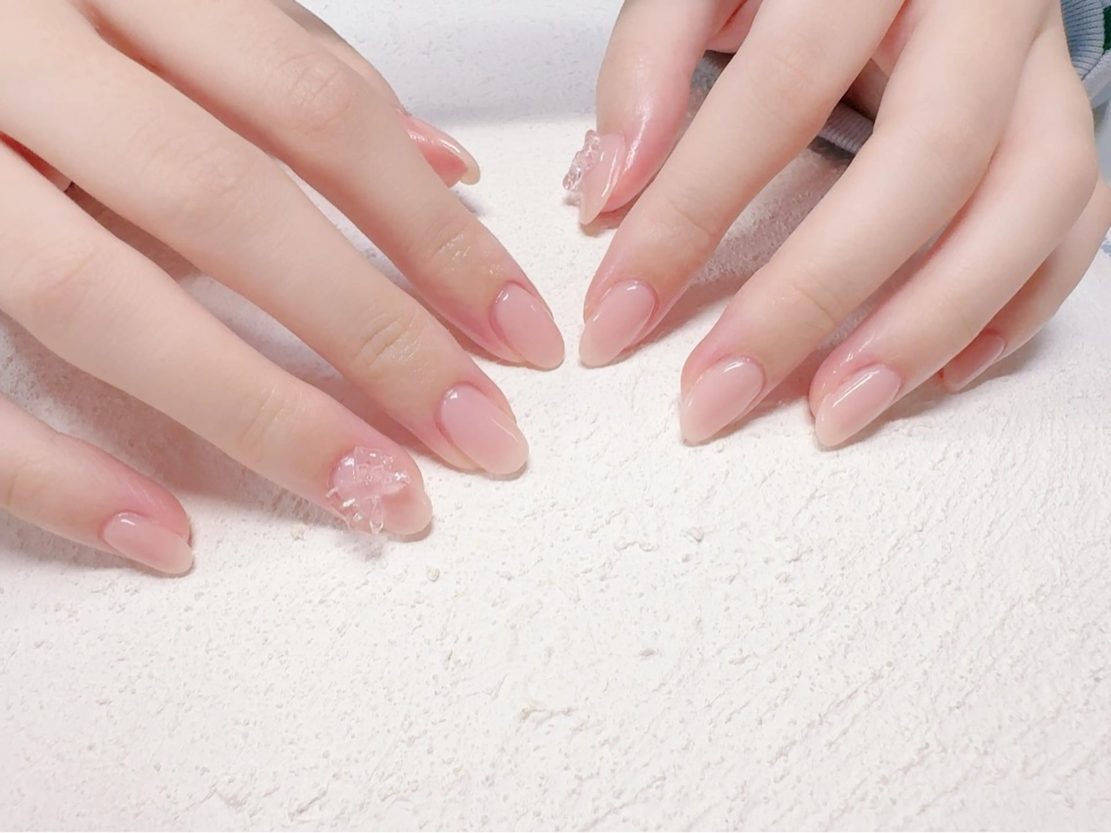 ネイル ジェルネイル Regaro i.sのネイルデザイン