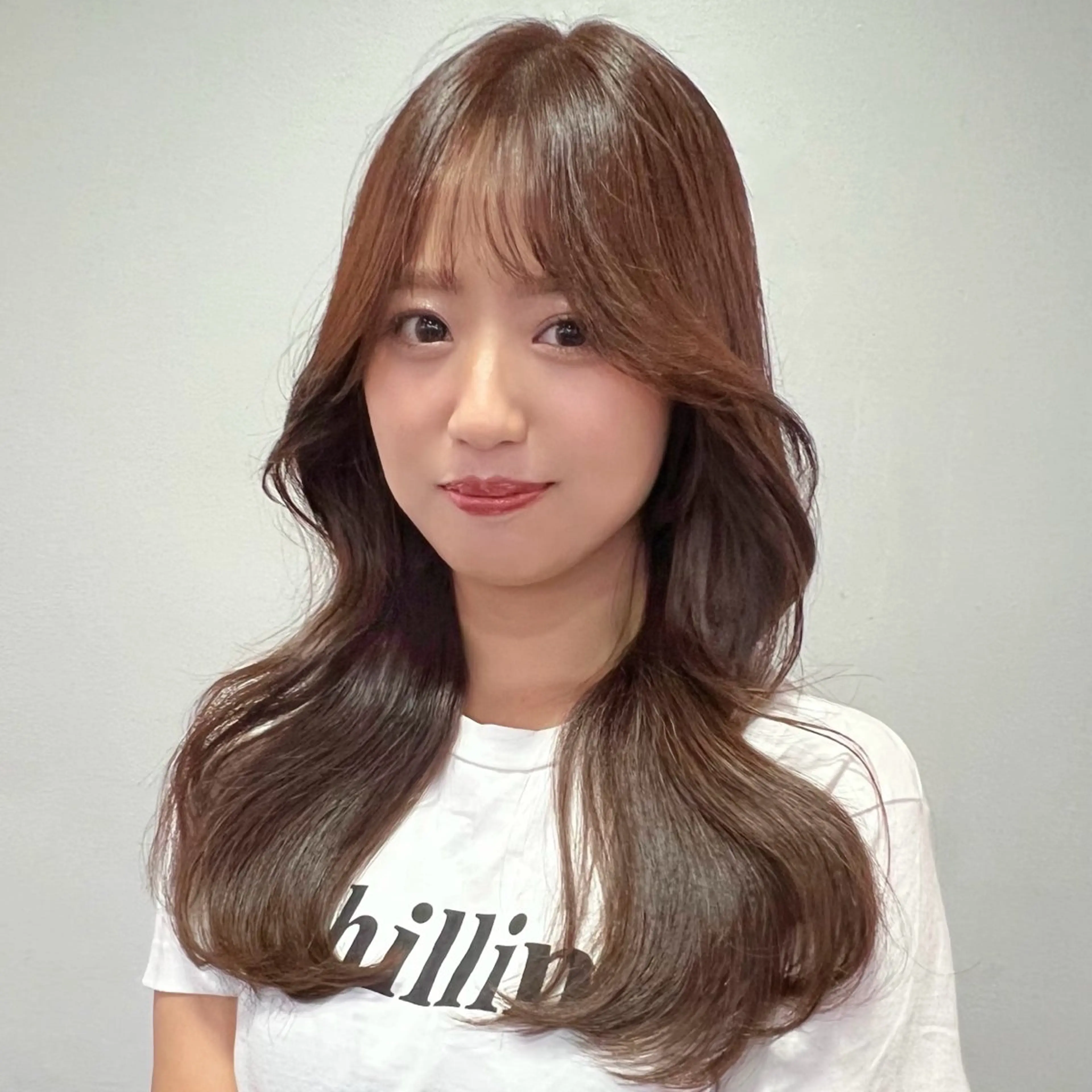 セミロング カラー ブラウンカラー ピンクカラー ピンクブラウン カット ヘアカラー トリートメント ヘアセット 韓国ヘア/ベージュ カラー🤍yukaのヘアスタイル