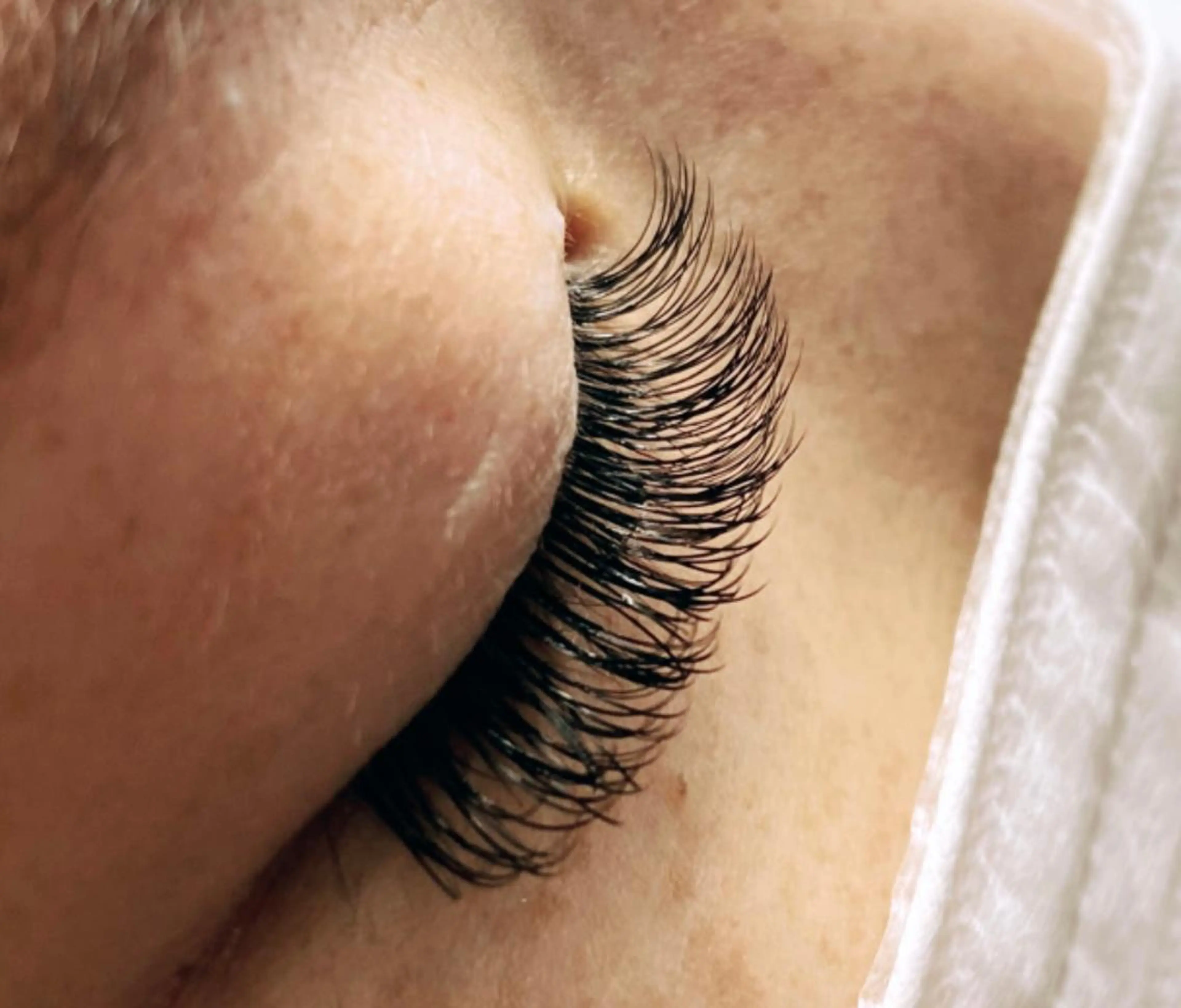 マツエク・マツパ TReiS所属・TReiS eyelashのマツエク・マツパデザイン