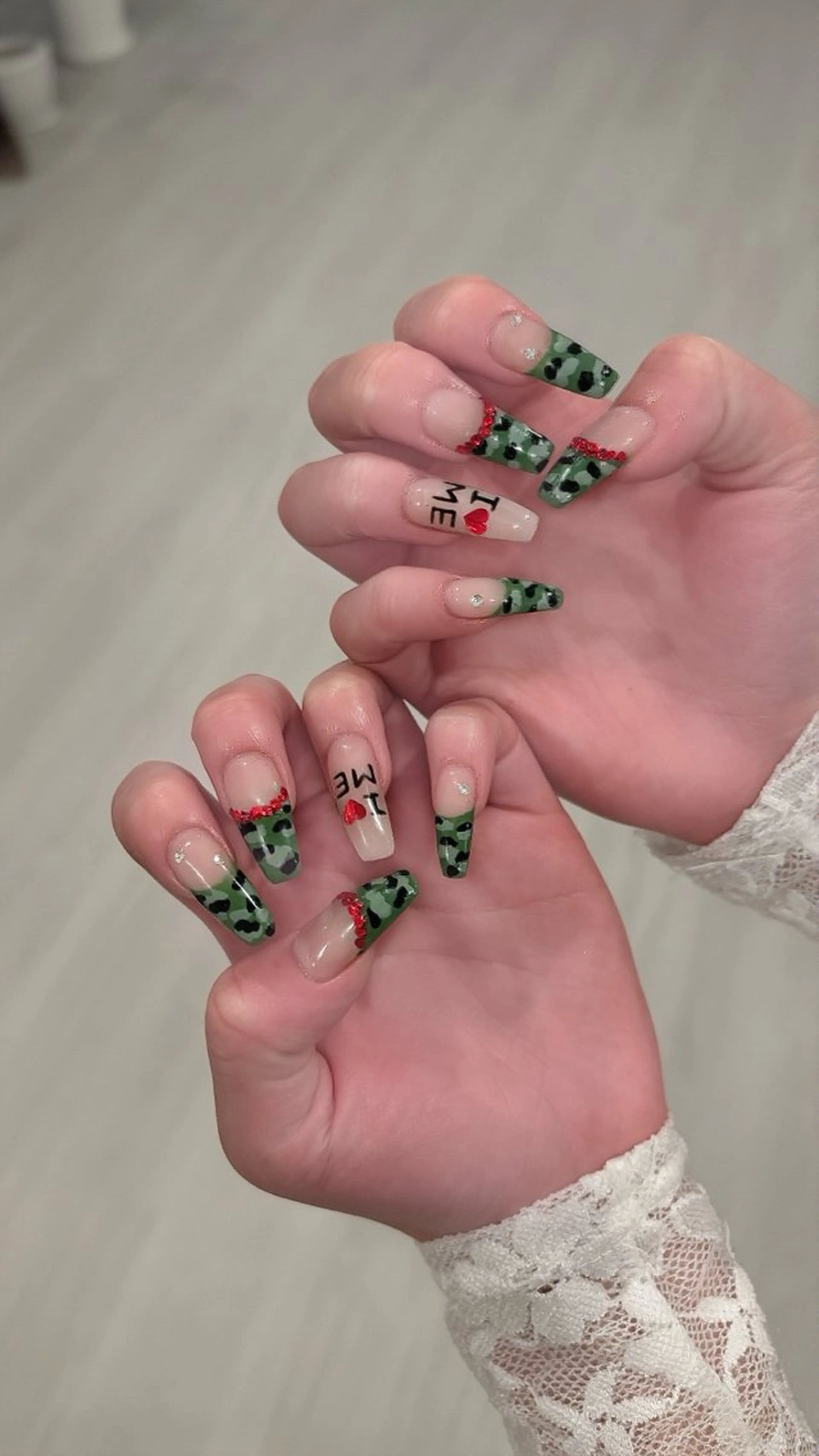 ネイル 名古屋ワンホンネイル 沙理亜のネイルデザイン