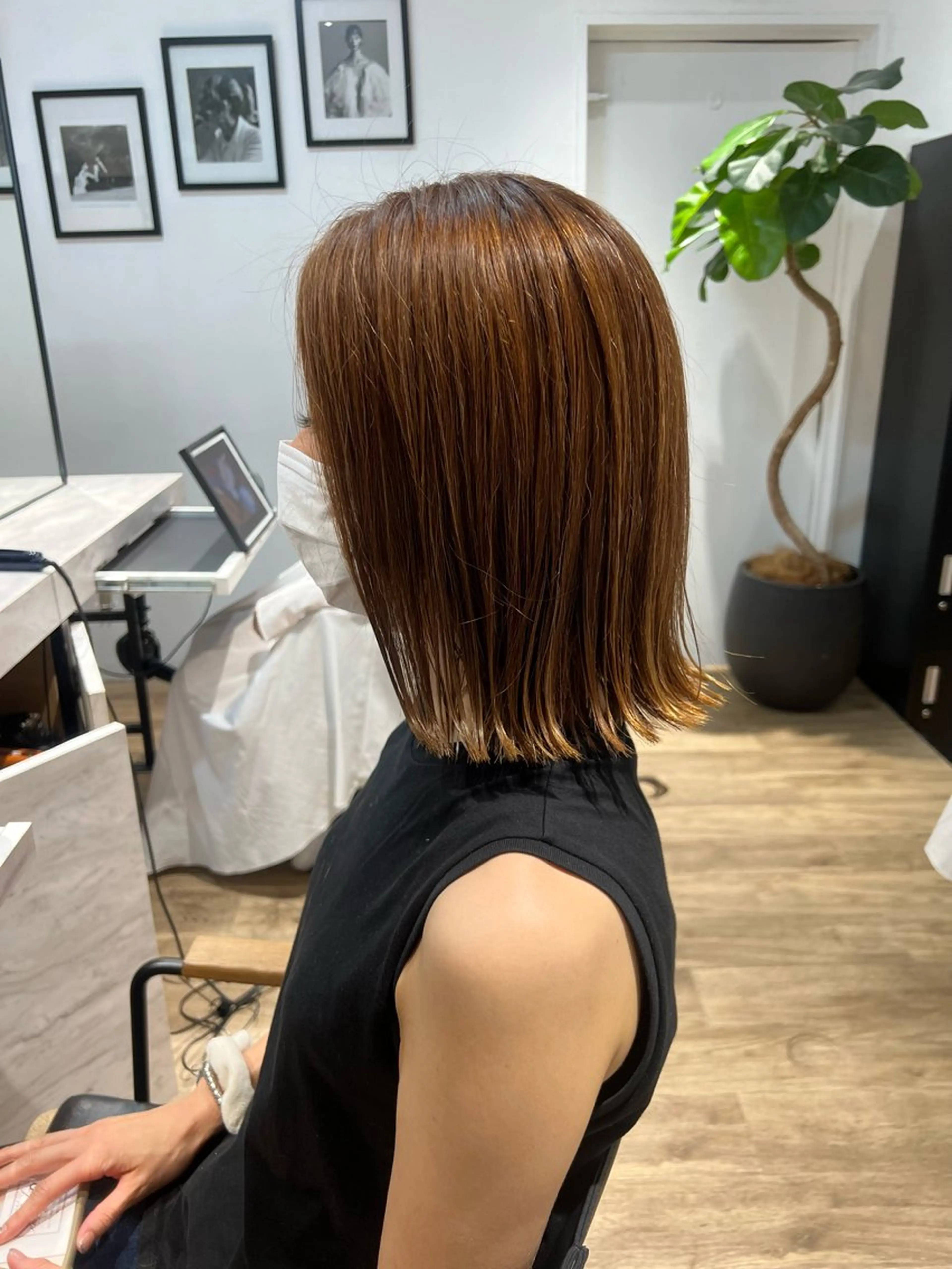 ミディアム ボブ レイヤーカット 外ハネヘア リノヘアーデザイン所属・鈴木 麻希のヘアスタイル