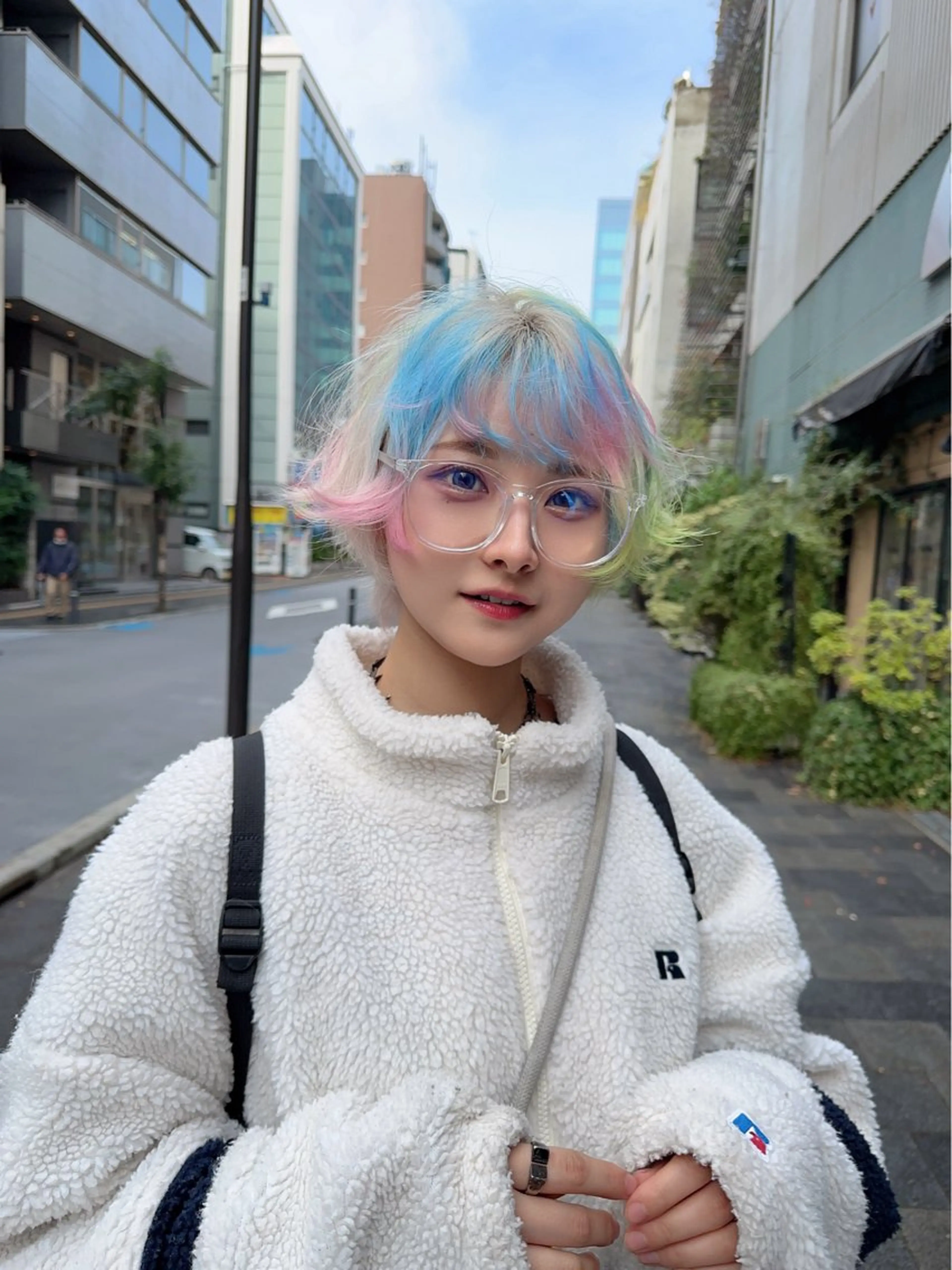 ショート カラー 新宿店長 🦄ブリーチYUGOのヘアスタイル