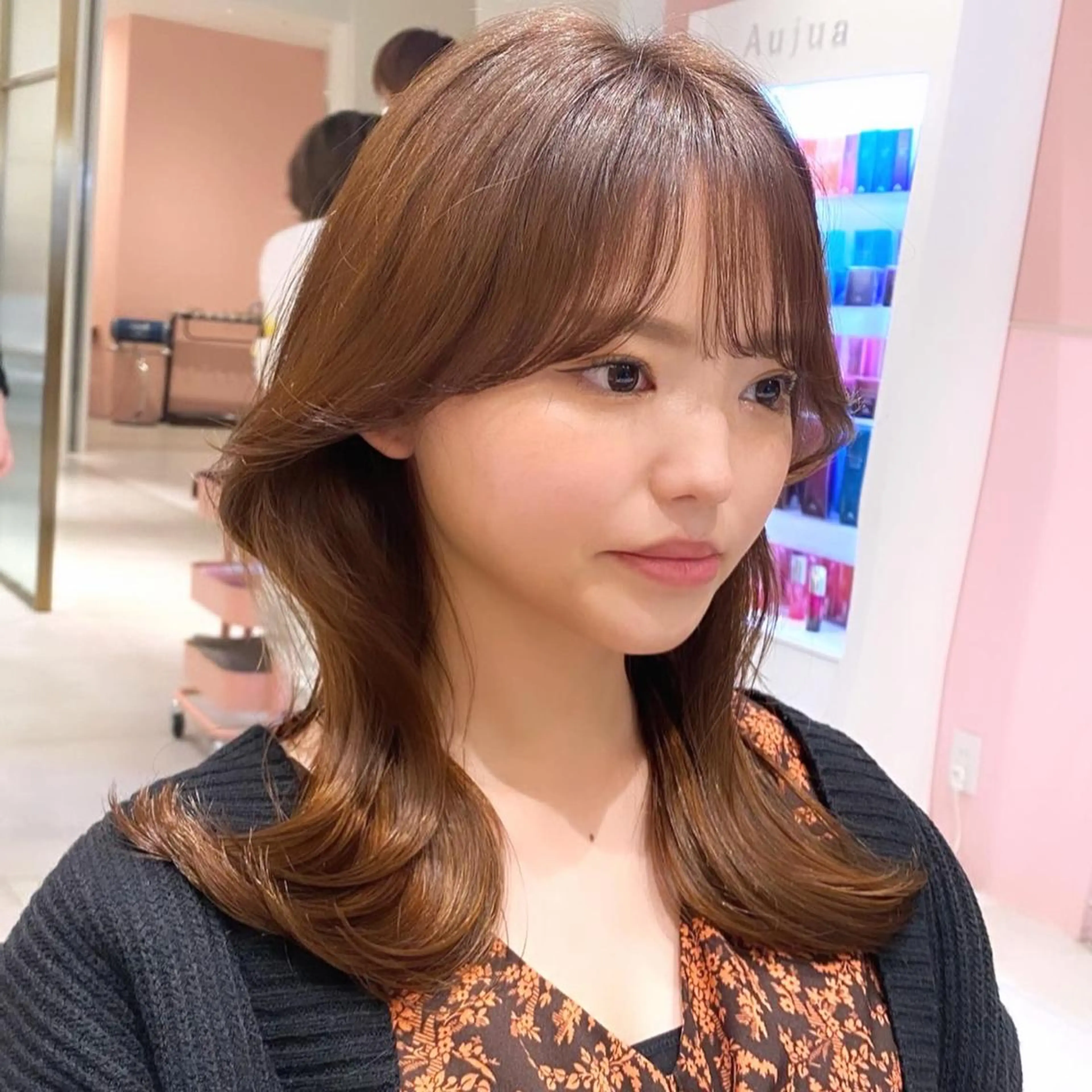 ミディアム カット ヘアカラー トリートメント 韓国くびれレイヤー 🇰🇷はづきのヘアスタイル