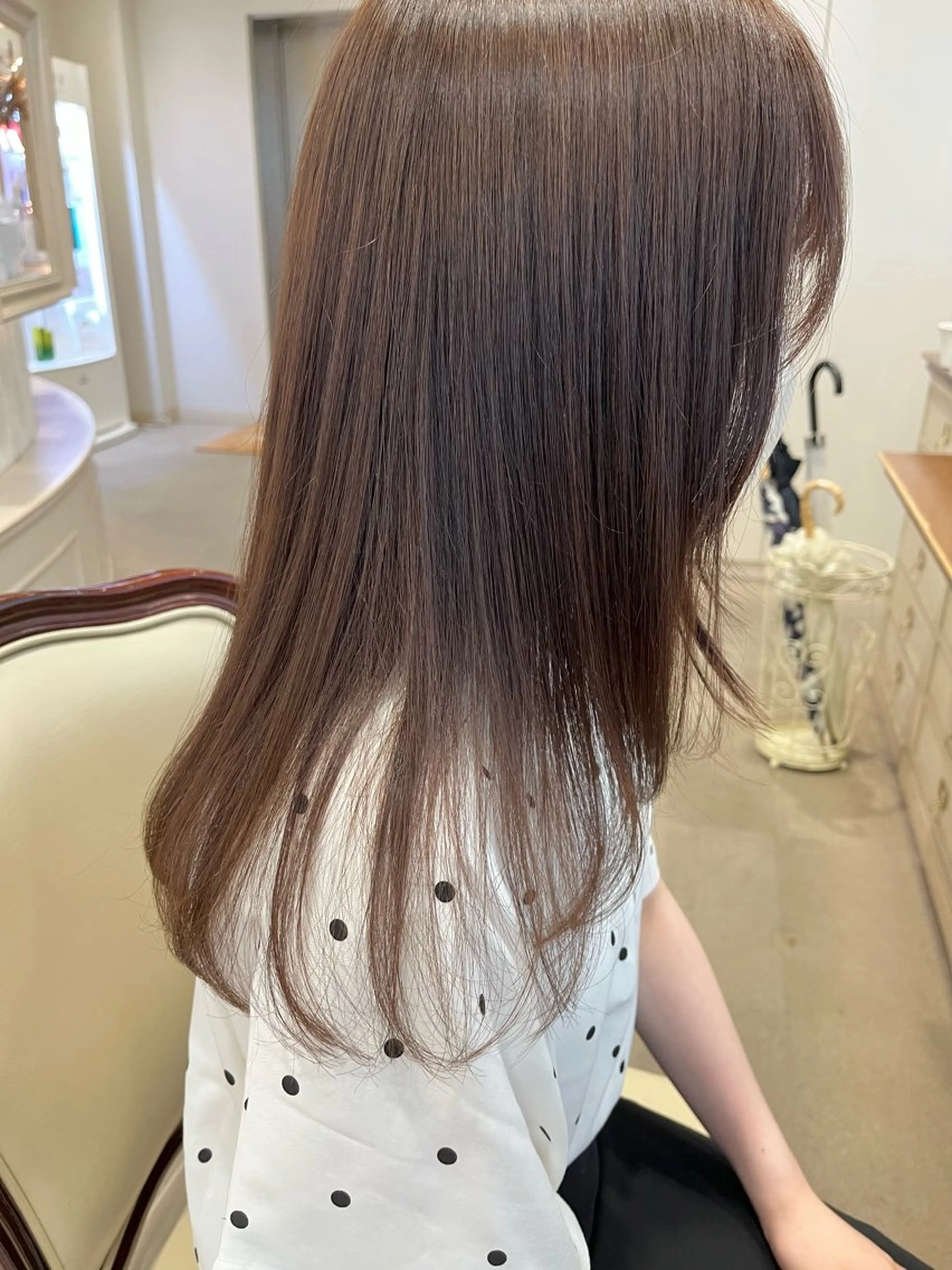 セミロング カラー ベージュカラー カット ヘアカラー トリートメント サソウ ユリエ🥥のヘアスタイル