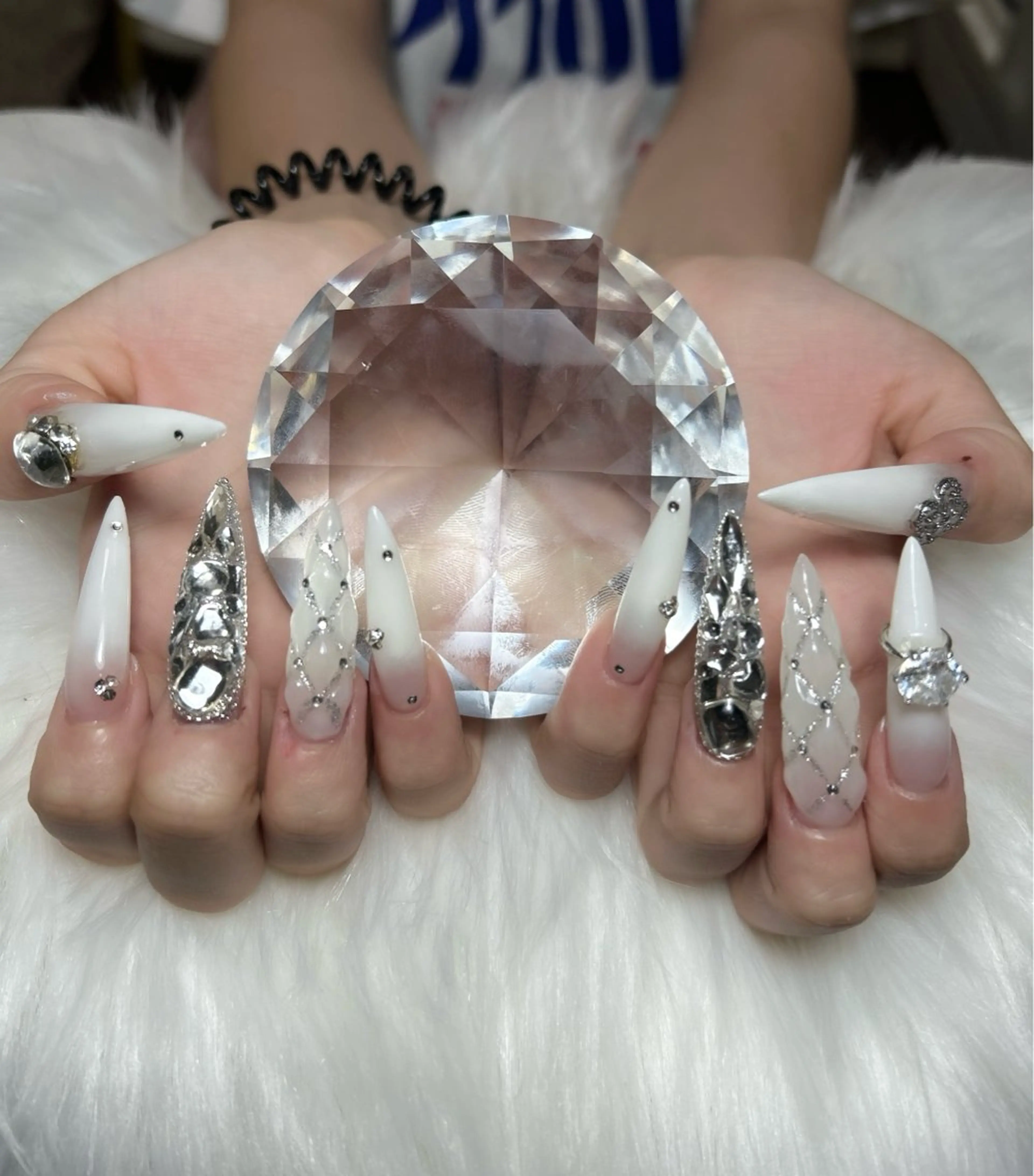 ネイル アートネイル オーロラネイル チークネイル 長さ出し フットネイル Chan nailsのネイルデザイン