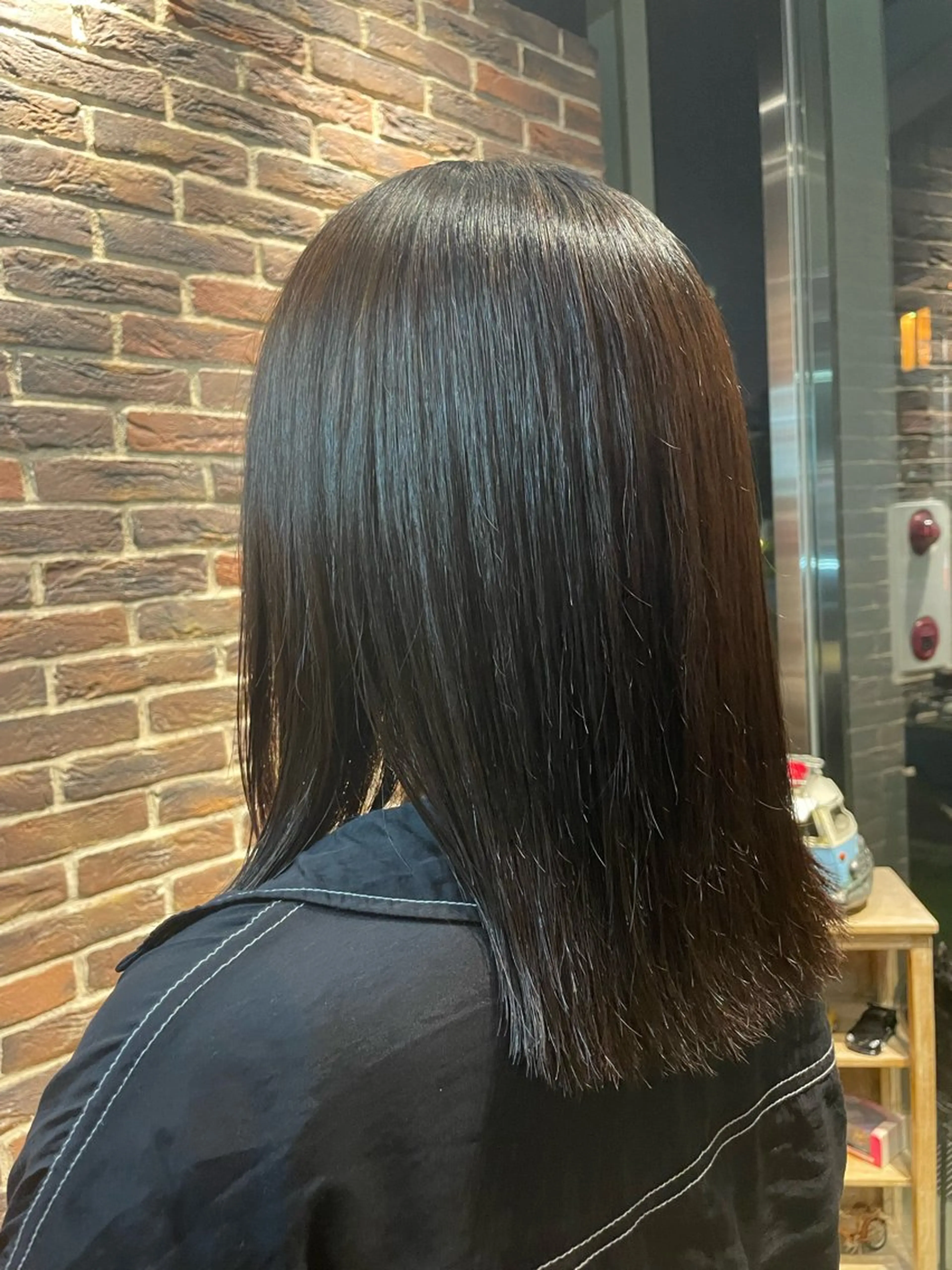 ミディアム 縮毛矯正 Hair salon 6所属・🌸照井 奈保子🌸のヘアスタイル