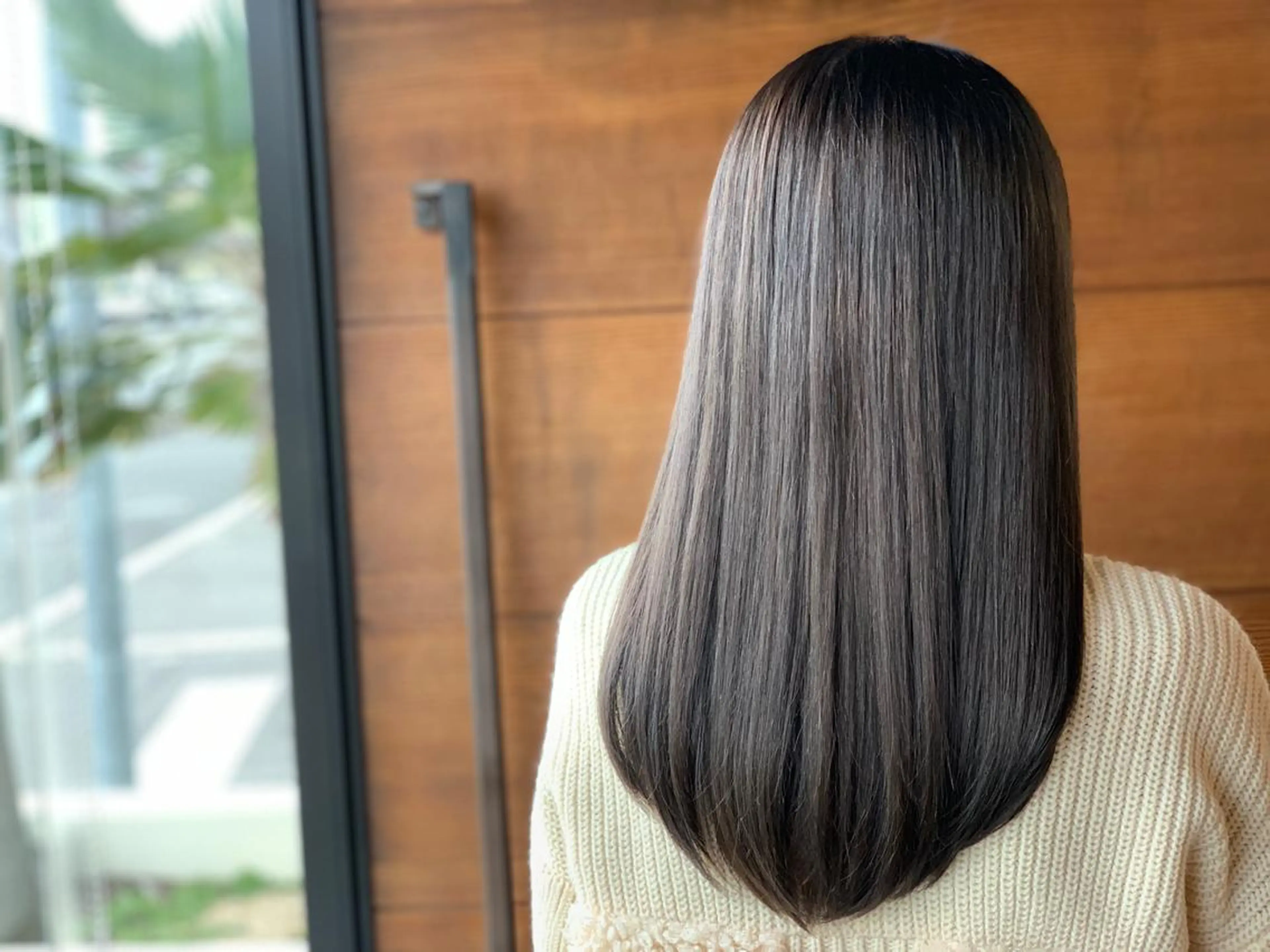 セミロング カラー ヘアカラー トリートメント IORI #韓国ヘア#髪質改善のヘアスタイル