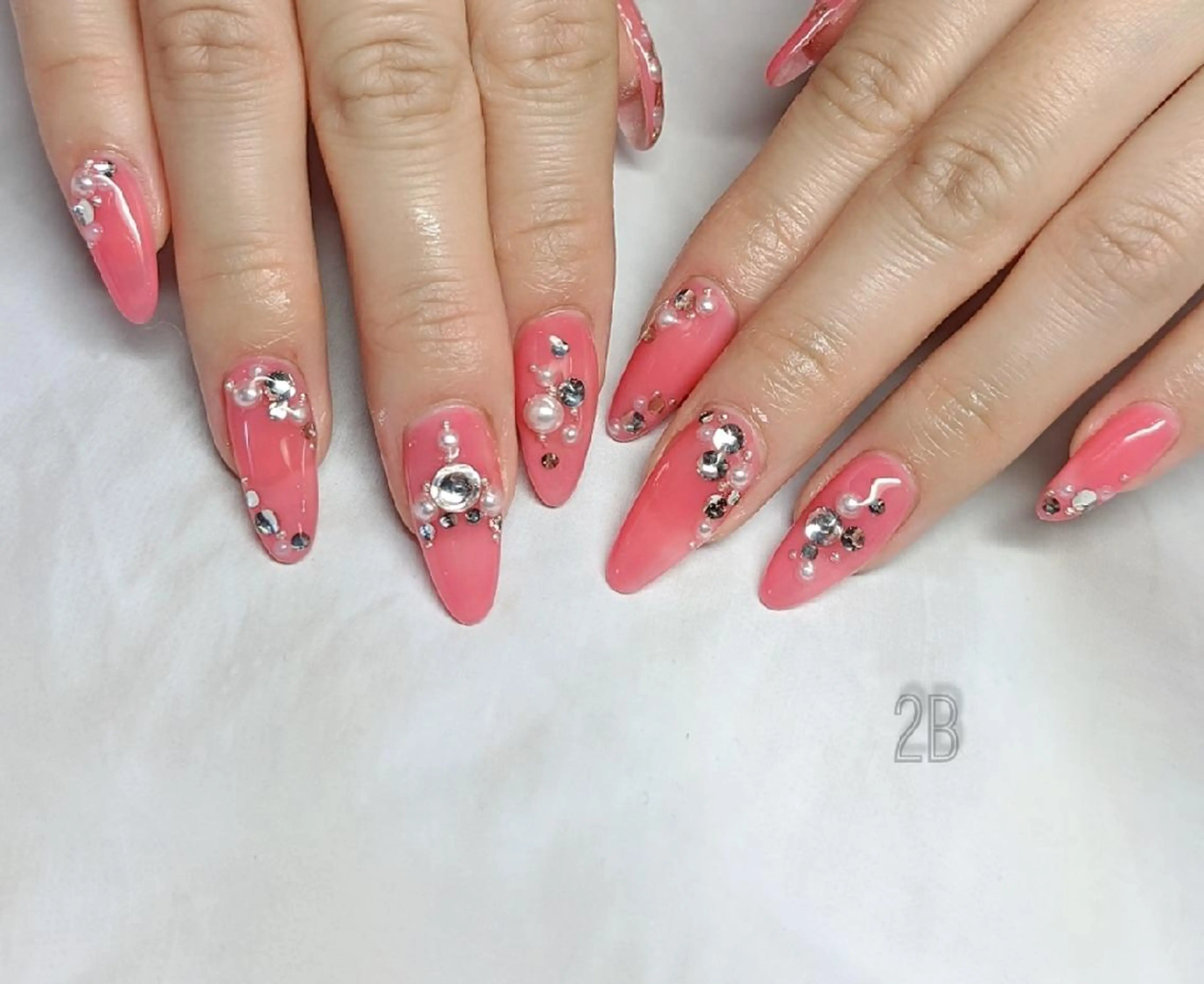 ネイル ジェルネイル キラキラネイル ロングネイル ワンカラーネイル ピンク 2B__nails ニービー京都伏見区のネイルデザイン