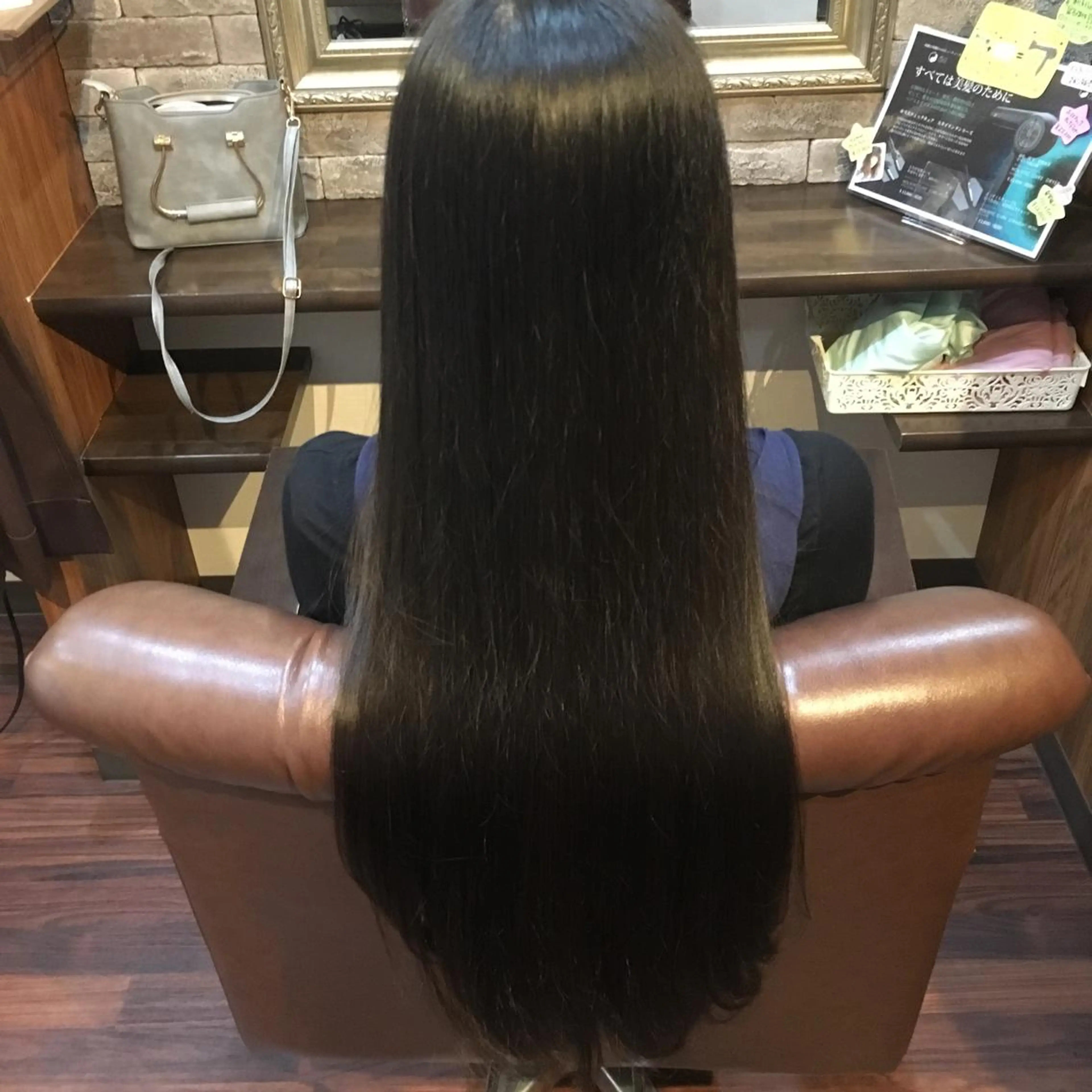 ロング カラー HairDesign Azurのヘアスタイル