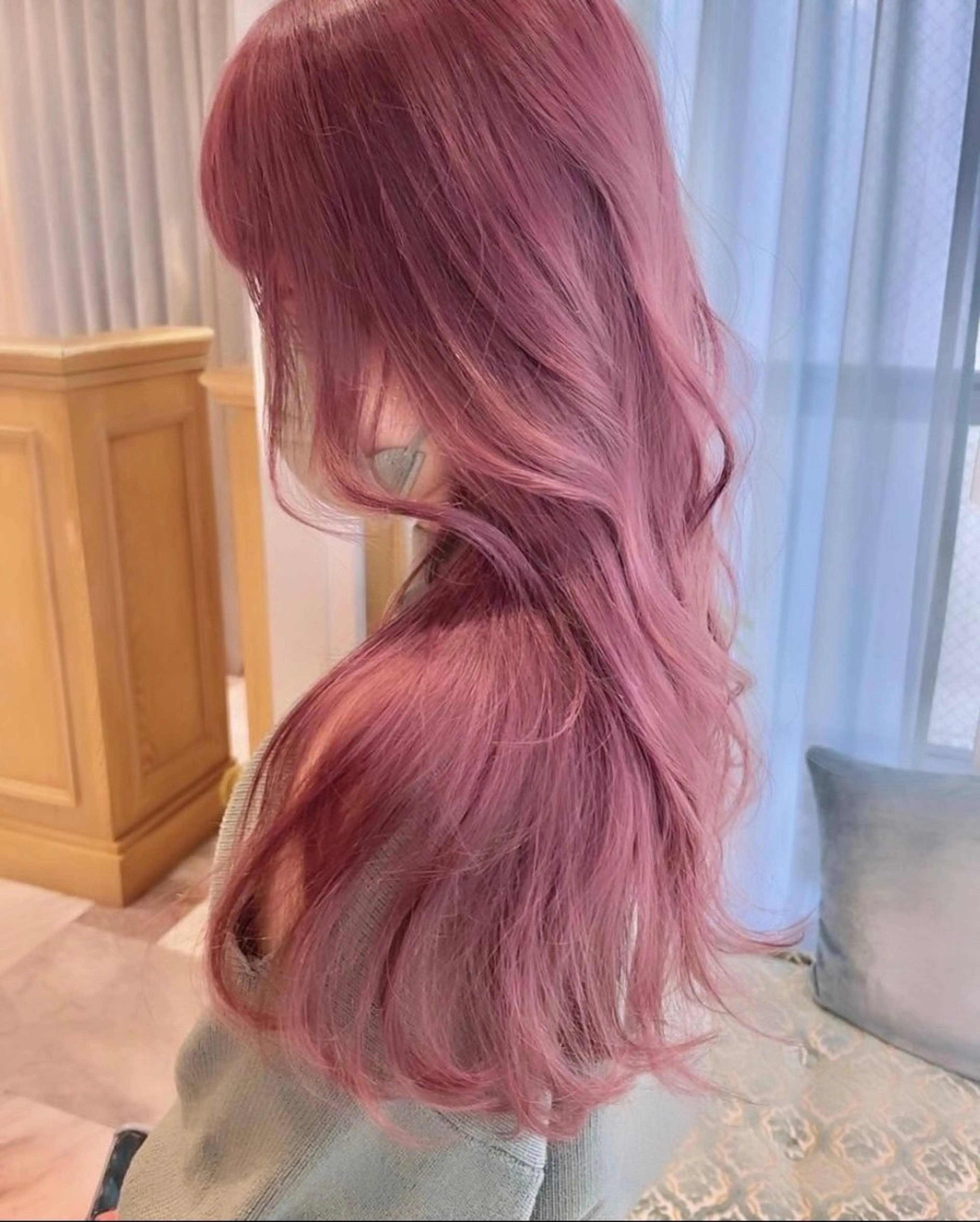 ロング カラー Yuto 複雑履歴 /ブリーチ/エクステのヘアスタイル