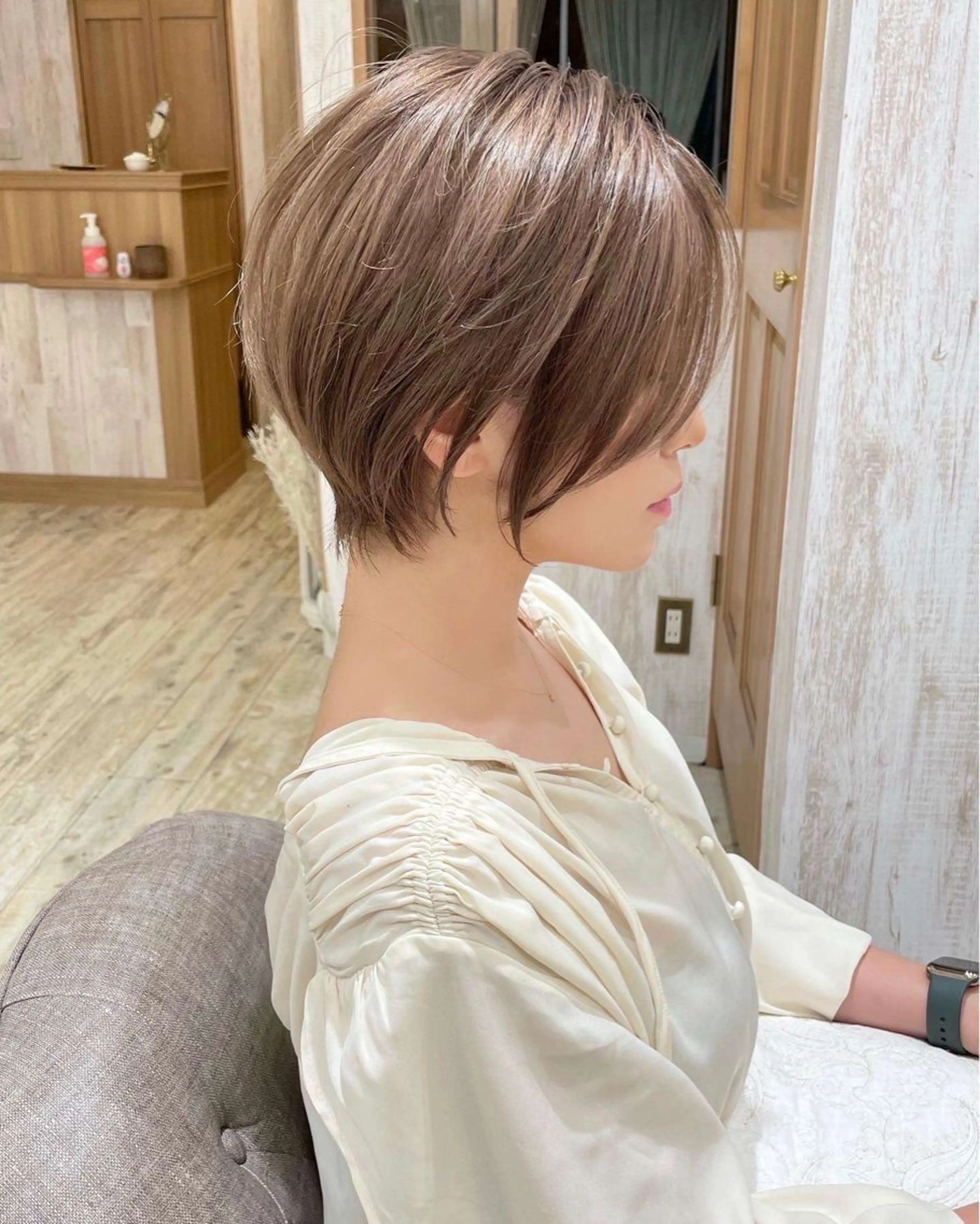 小顔効果抜群✨✂️ショートカット✂️Aujua/炭酸シャンプー、ブロー付き🧴🧴の写真