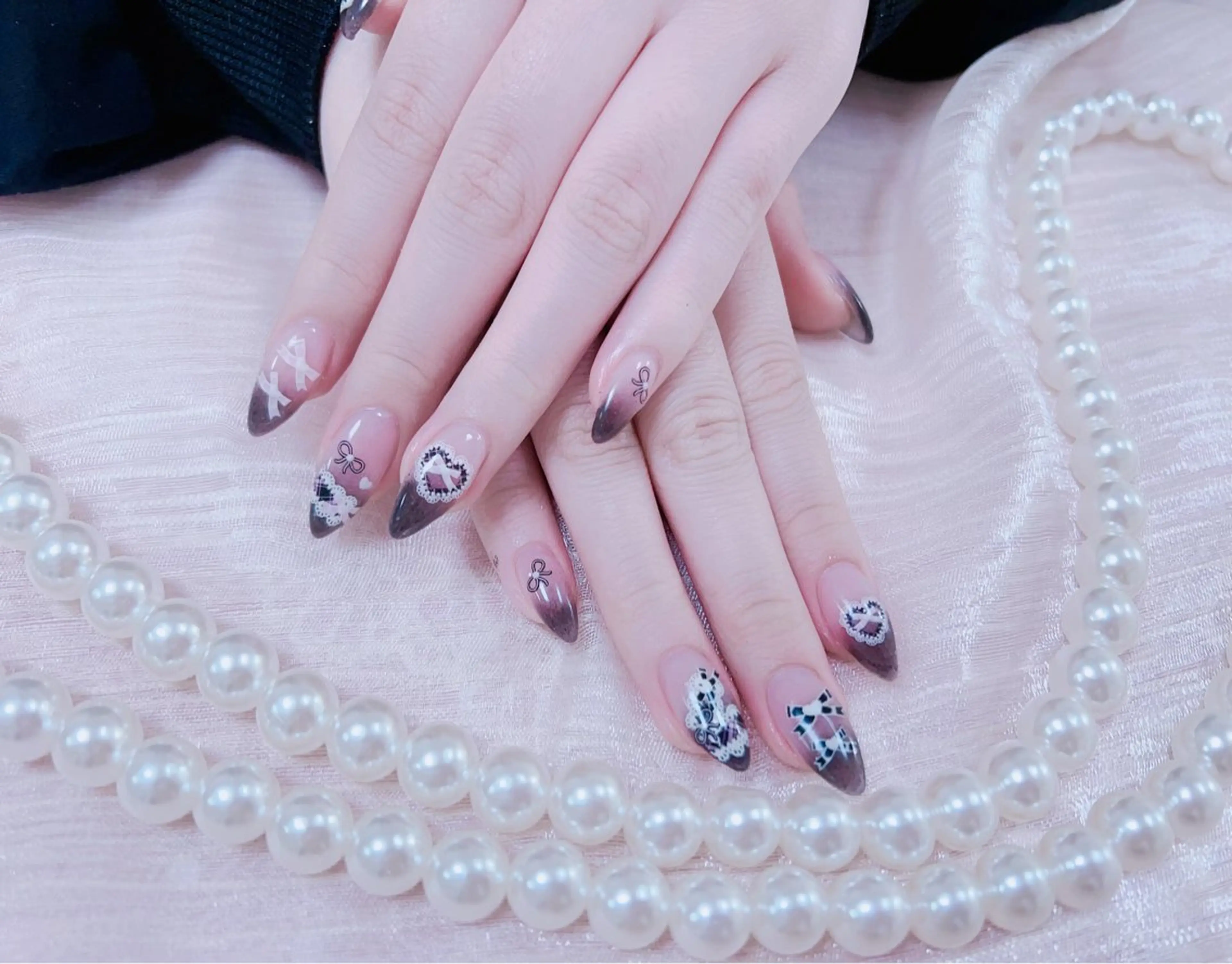 ネイル はぴねす所属・横浜 美夢のネイルデザイン