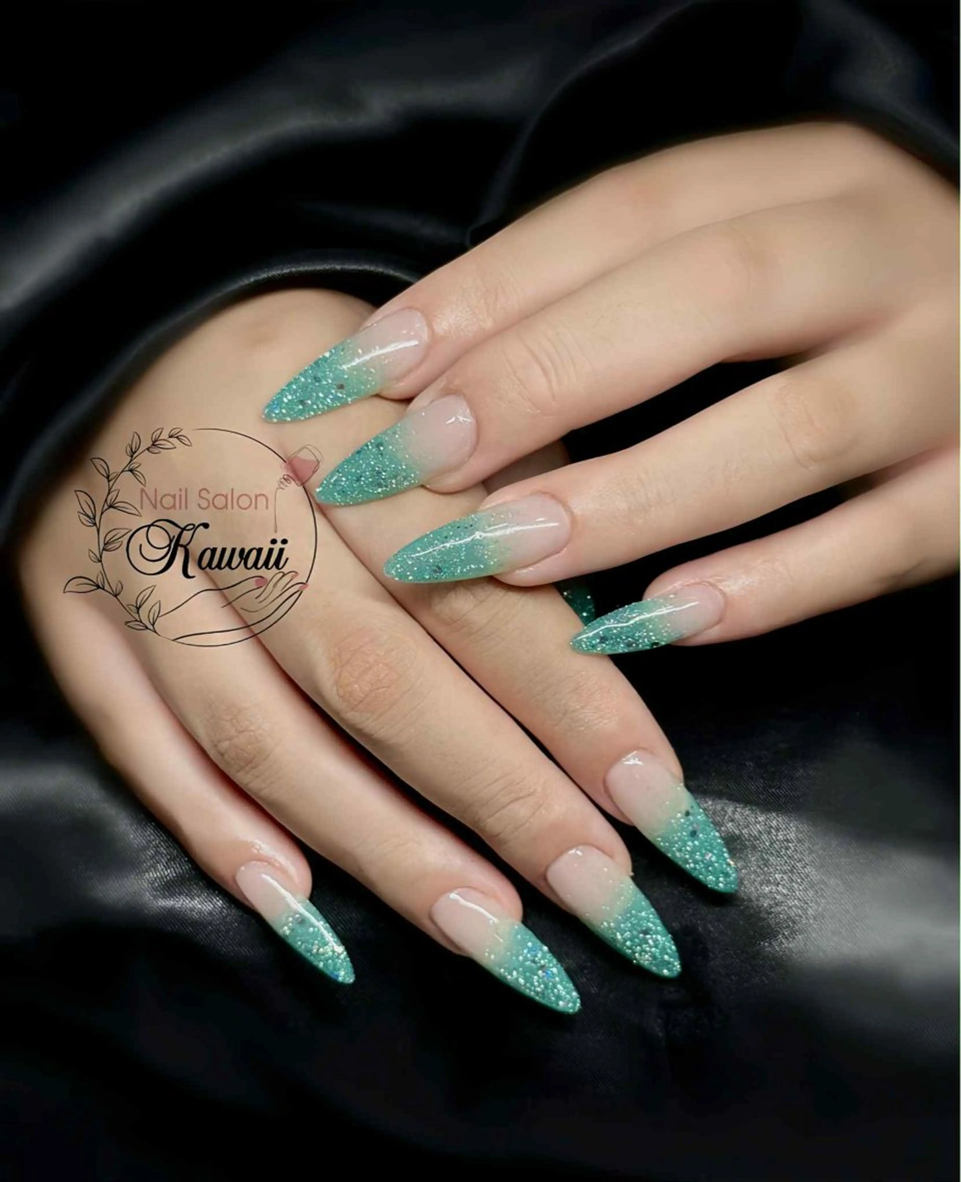 ネイル アートネイル 長さ出し フレンチネイル ジェルネイル 韓国ネイル Kawaii Nail Salon所属・YURI NAIL NARITAのネイルデザイン