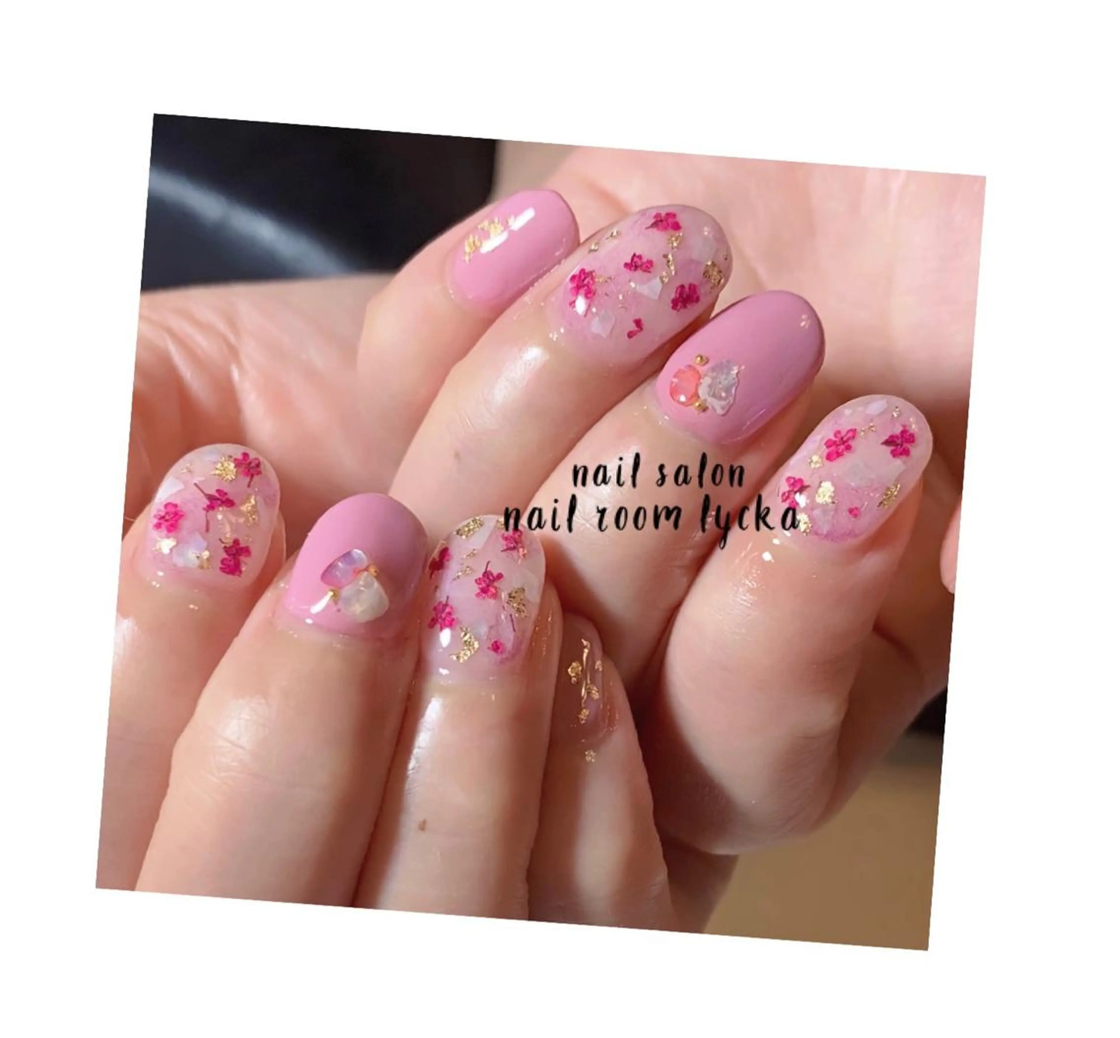 ネイル ﾈｲﾙﾙｰﾑﾘｯｶ 𝐦𝐚𝐲𝐮のネイルデザイン