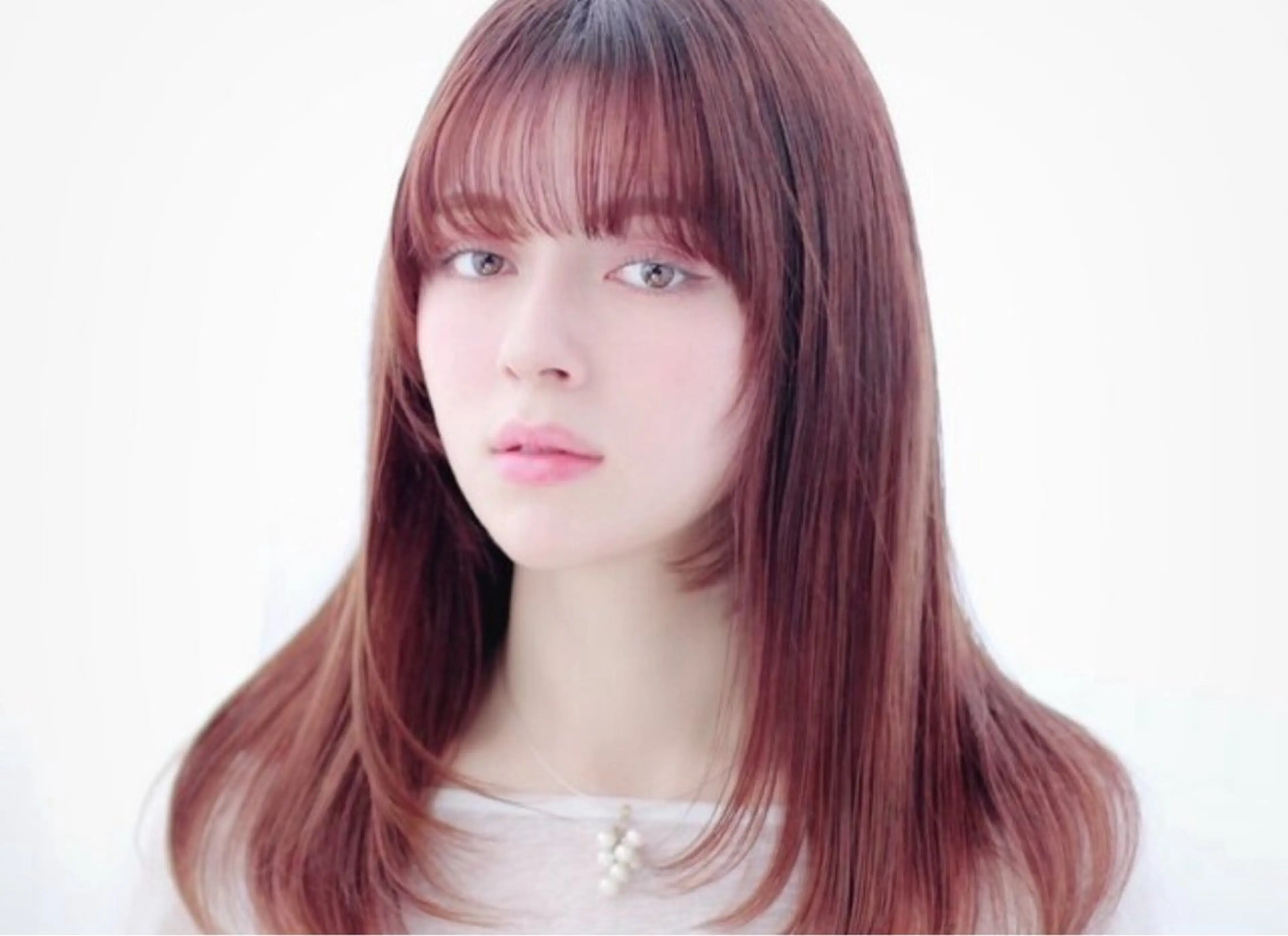 ロング パーマ 小磯 維織のヘアスタイル