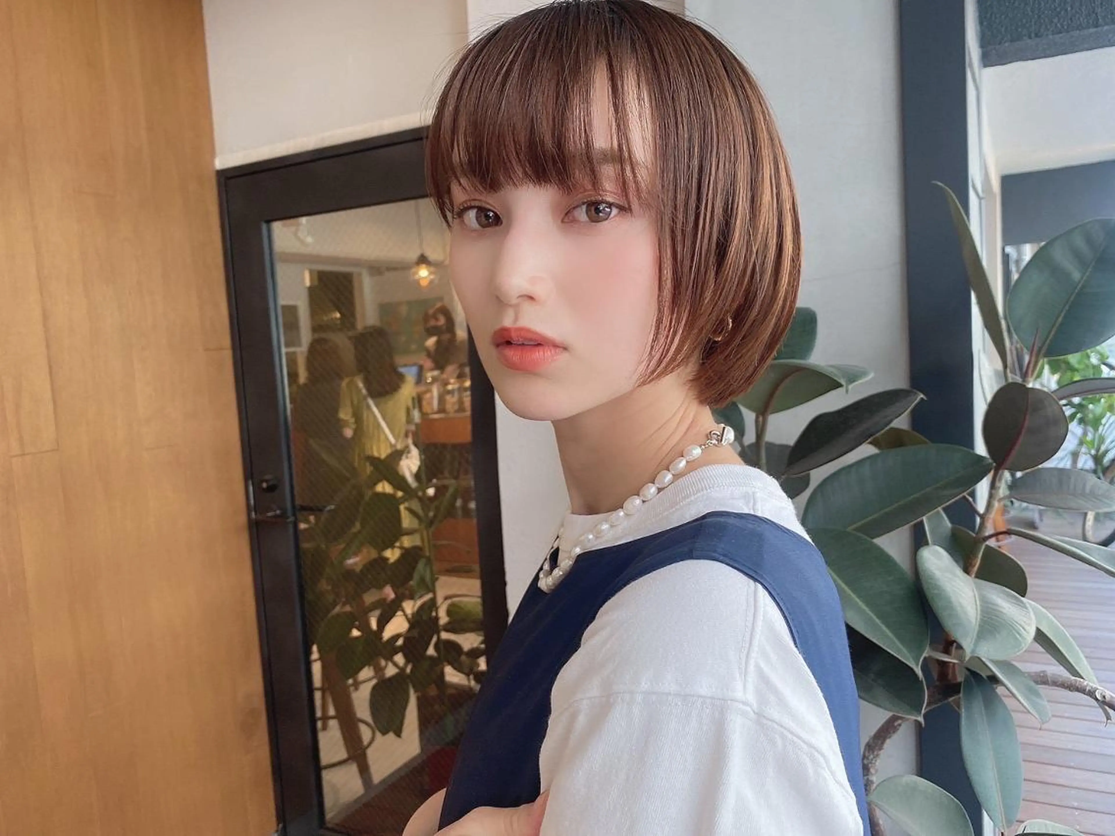 ショート カラー 透明感カラー イルミナカラー 似合わせカット 小顔カット トリートメント ルービック 豊中店のヘアスタイル