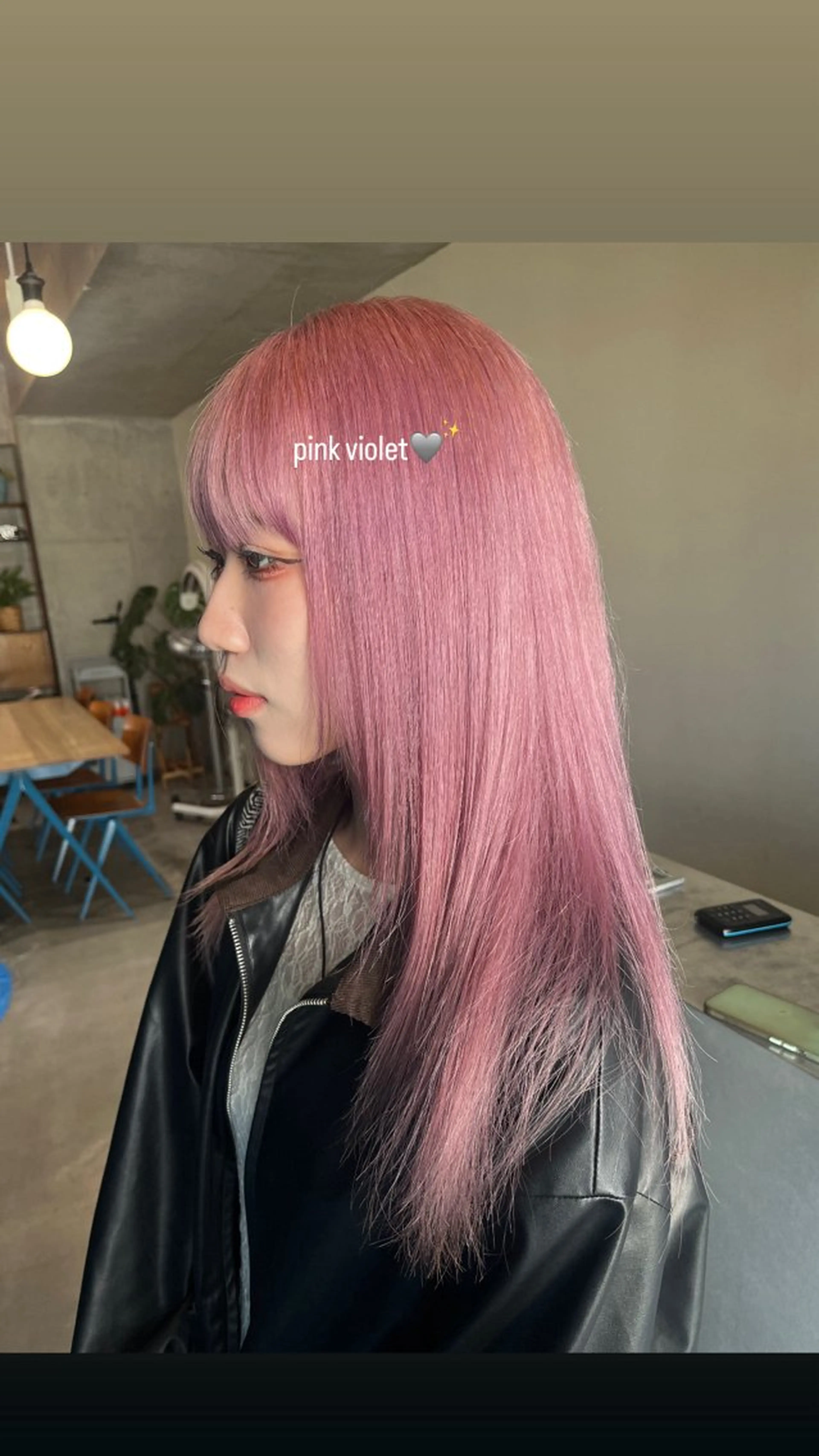 ロング カラー ピンクカラー バイオレットカラー ヘアカラー 無料カット/ハイ トーンカラー/きらのヘアスタイル