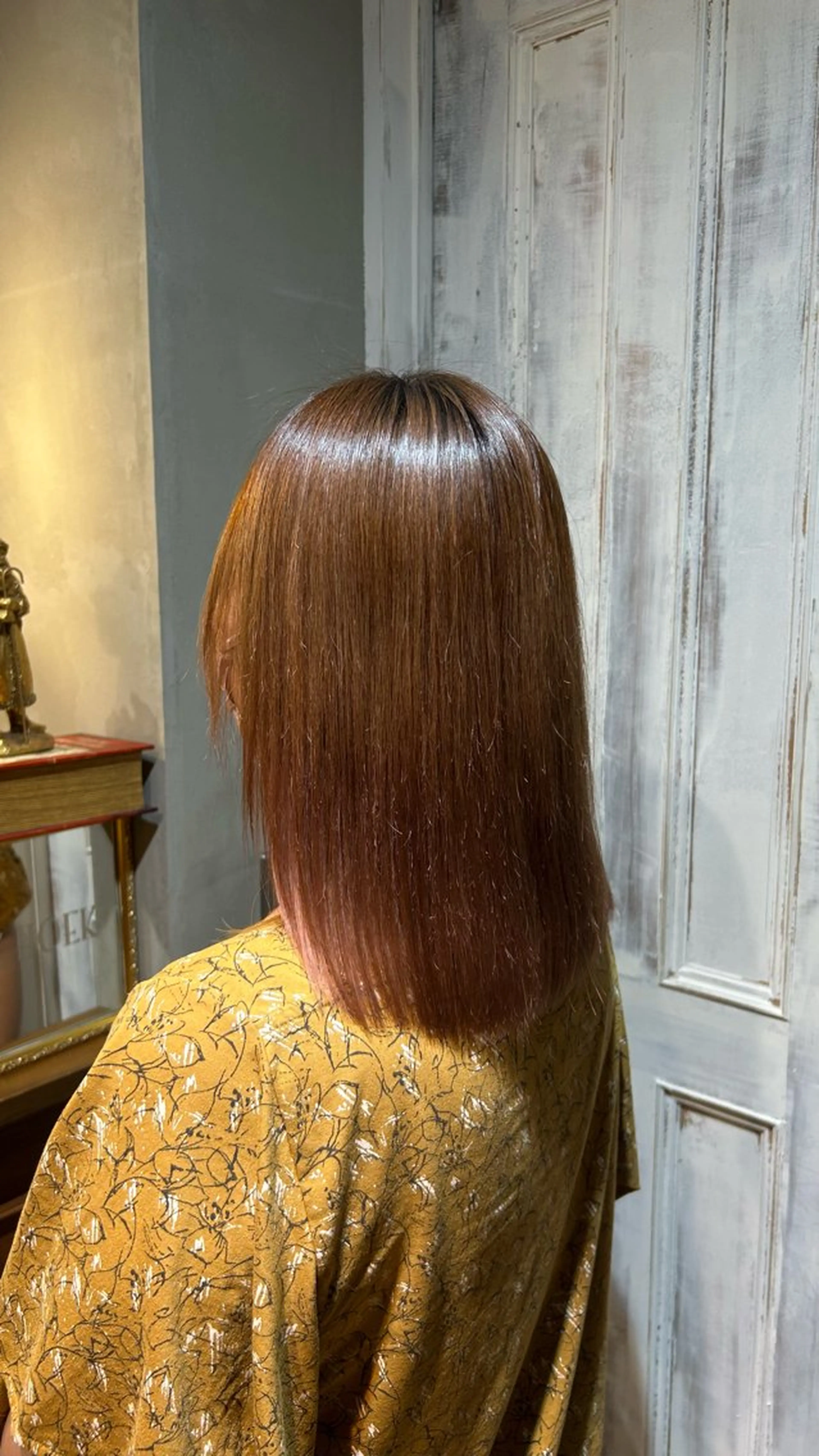 ミディアム perm/color mana🎀🤍のヘアスタイル