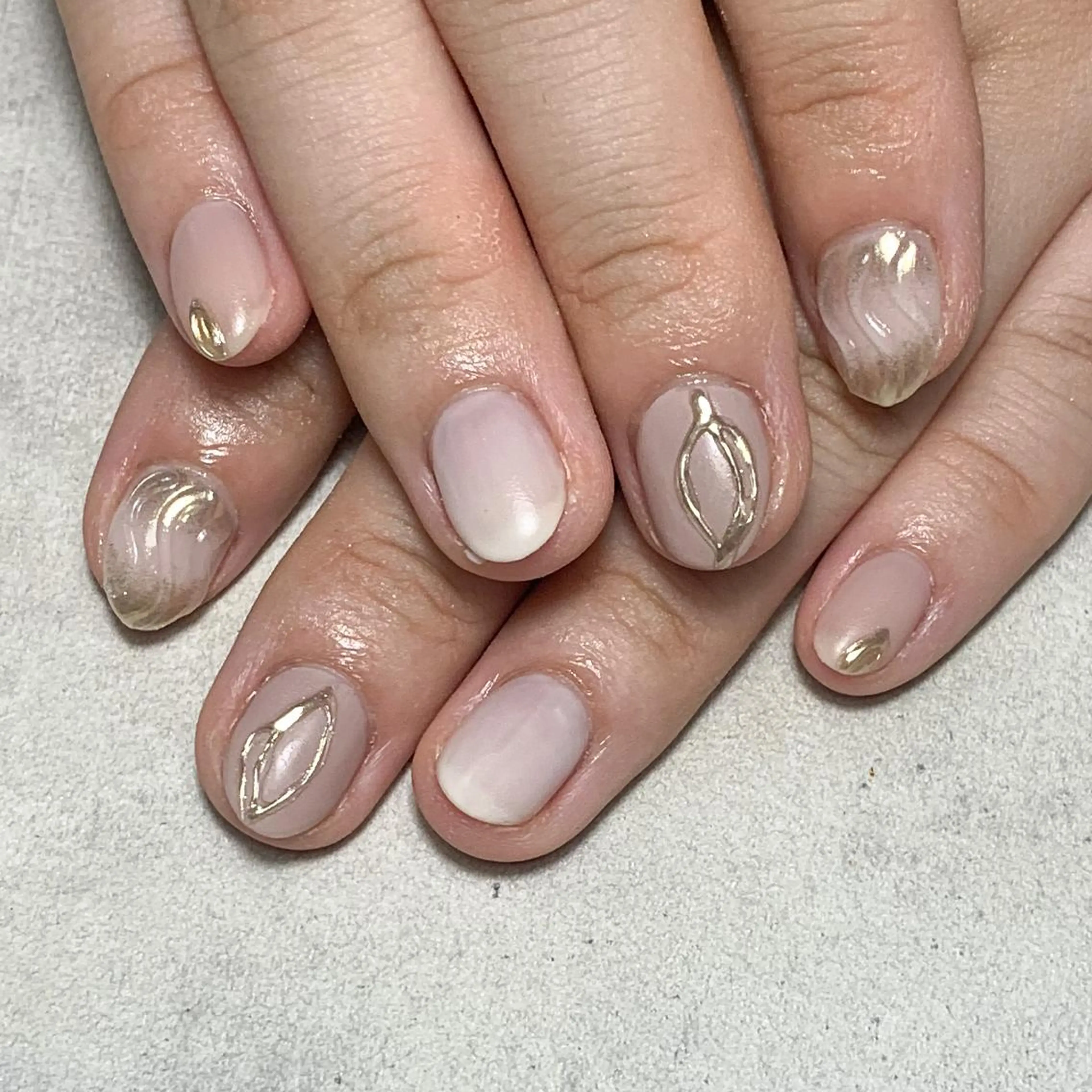 ネイル atelier　FIORITURA所属・FIORITURA aiのネイルデザイン