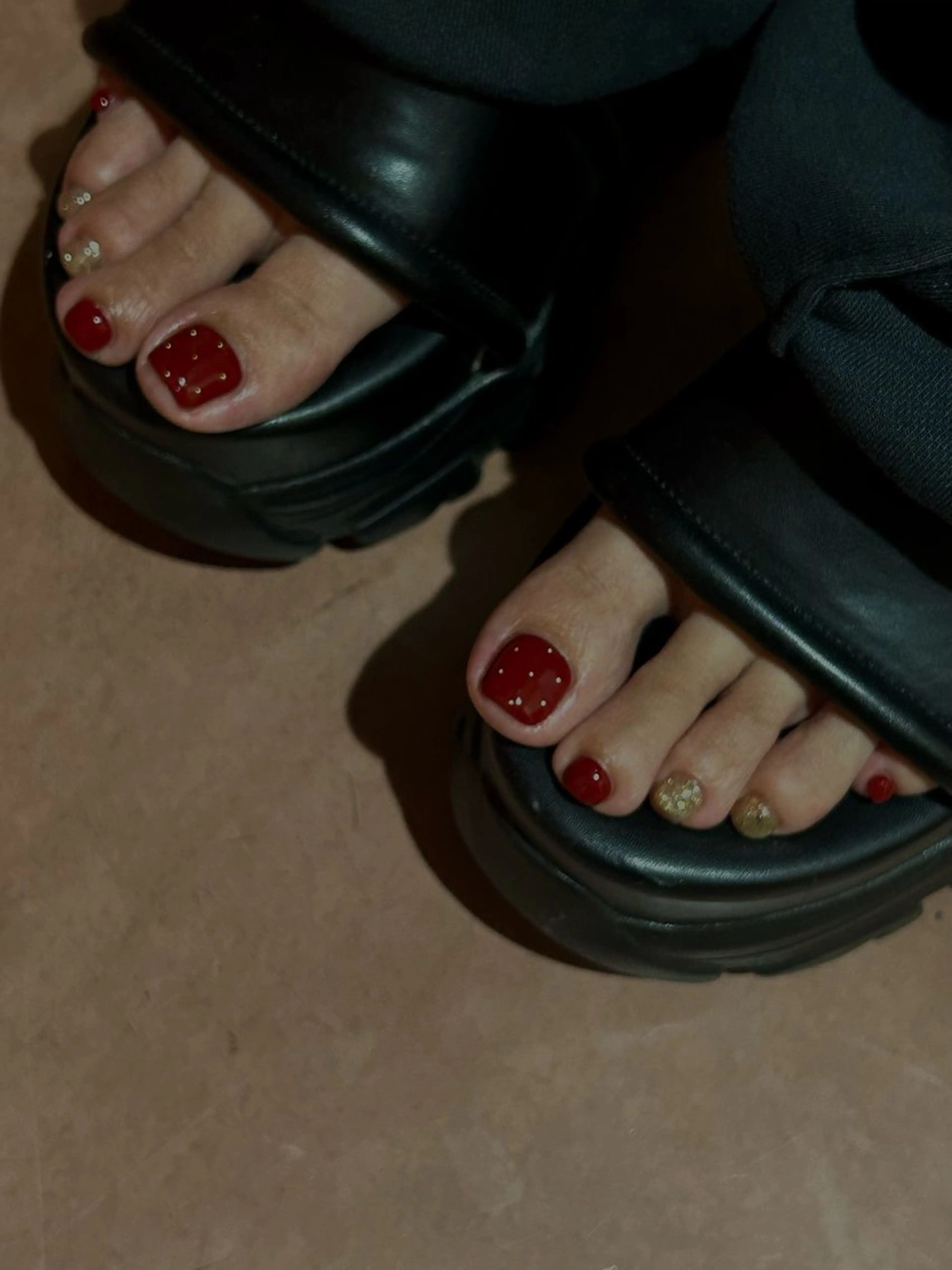 ネイル アートネイル フットネイル シンプルネイル 🖤Kitty川越店 Jr.さゆり🖤のネイルデザイン