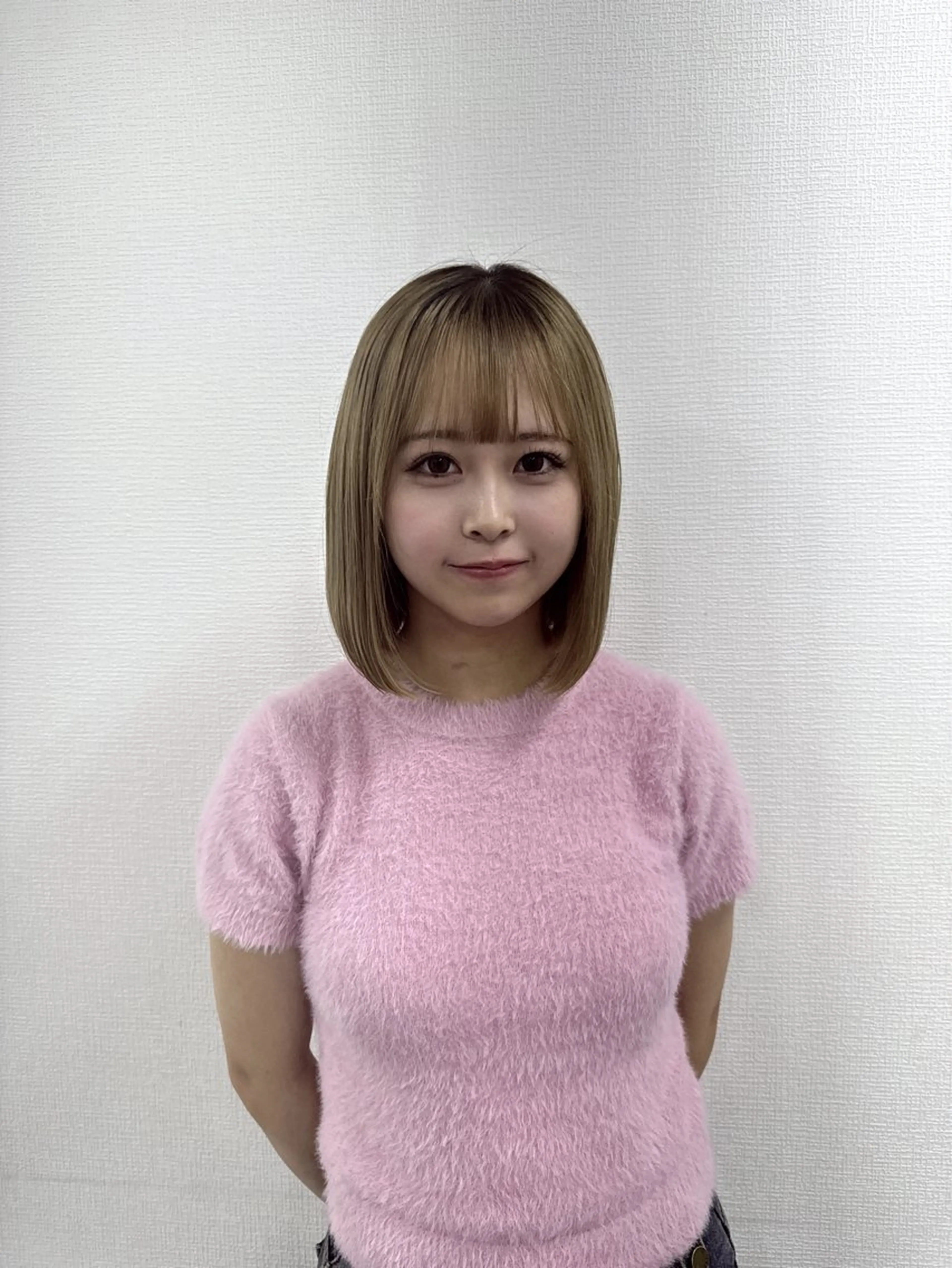 ミディアム カラー ヘアアレンジ 韓国レイヤーカット /韓国トレンドカラーのヘアスタイル