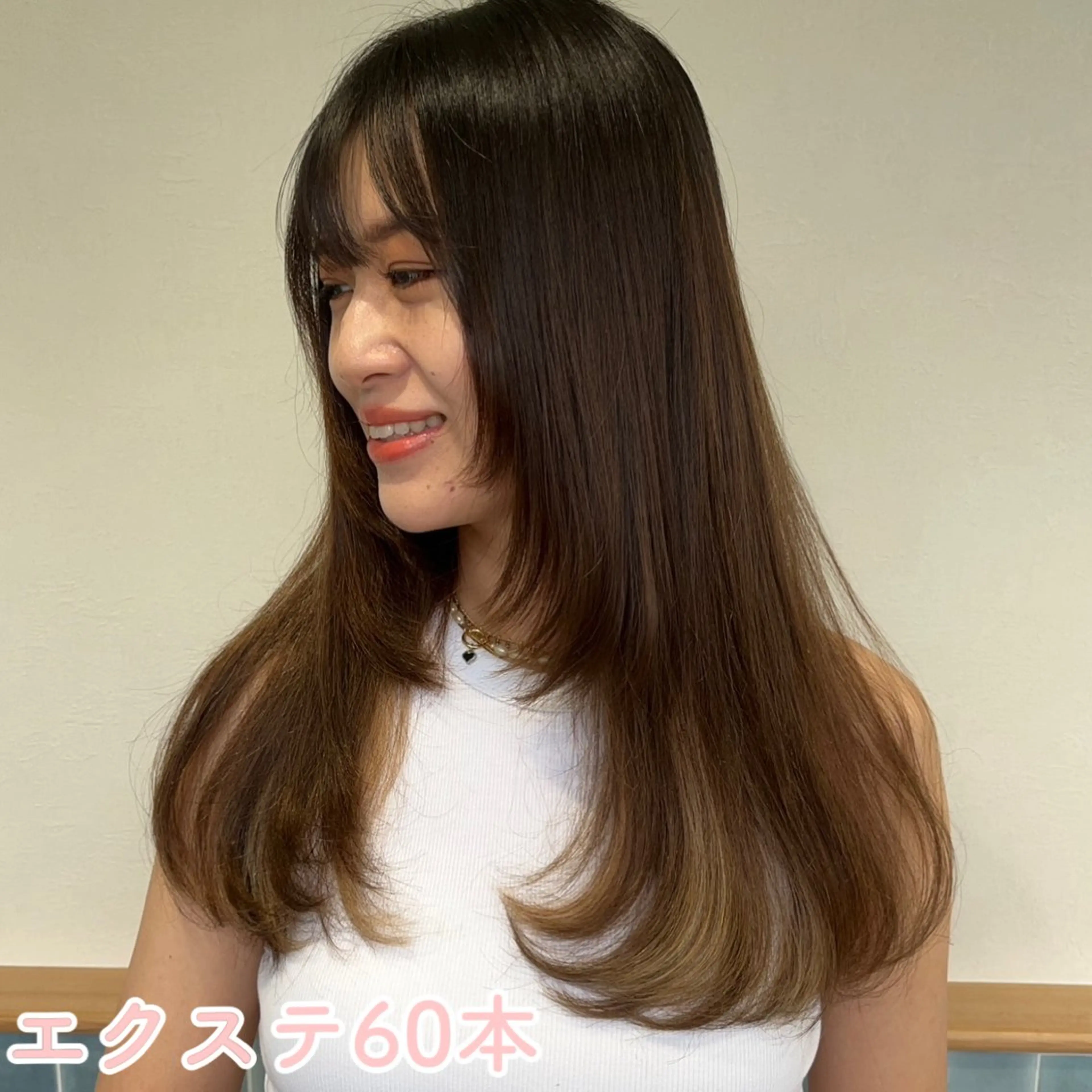 ロング カラー MOE🐈‍⬛🎀 エクステ/ワンホンのヘアスタイル