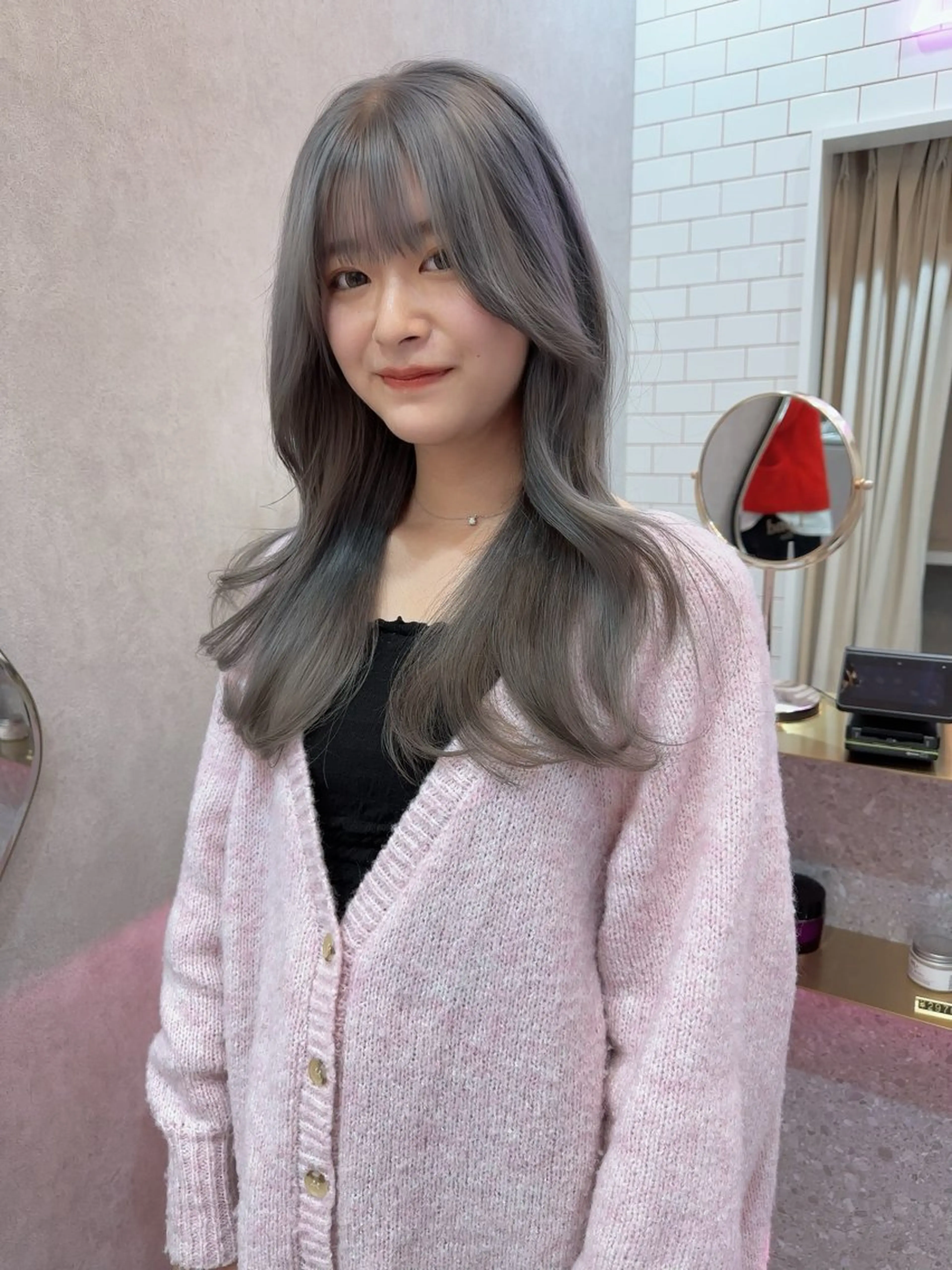 ロング 縮毛矯正 VEGA天神 ブリーチのヘアスタイル