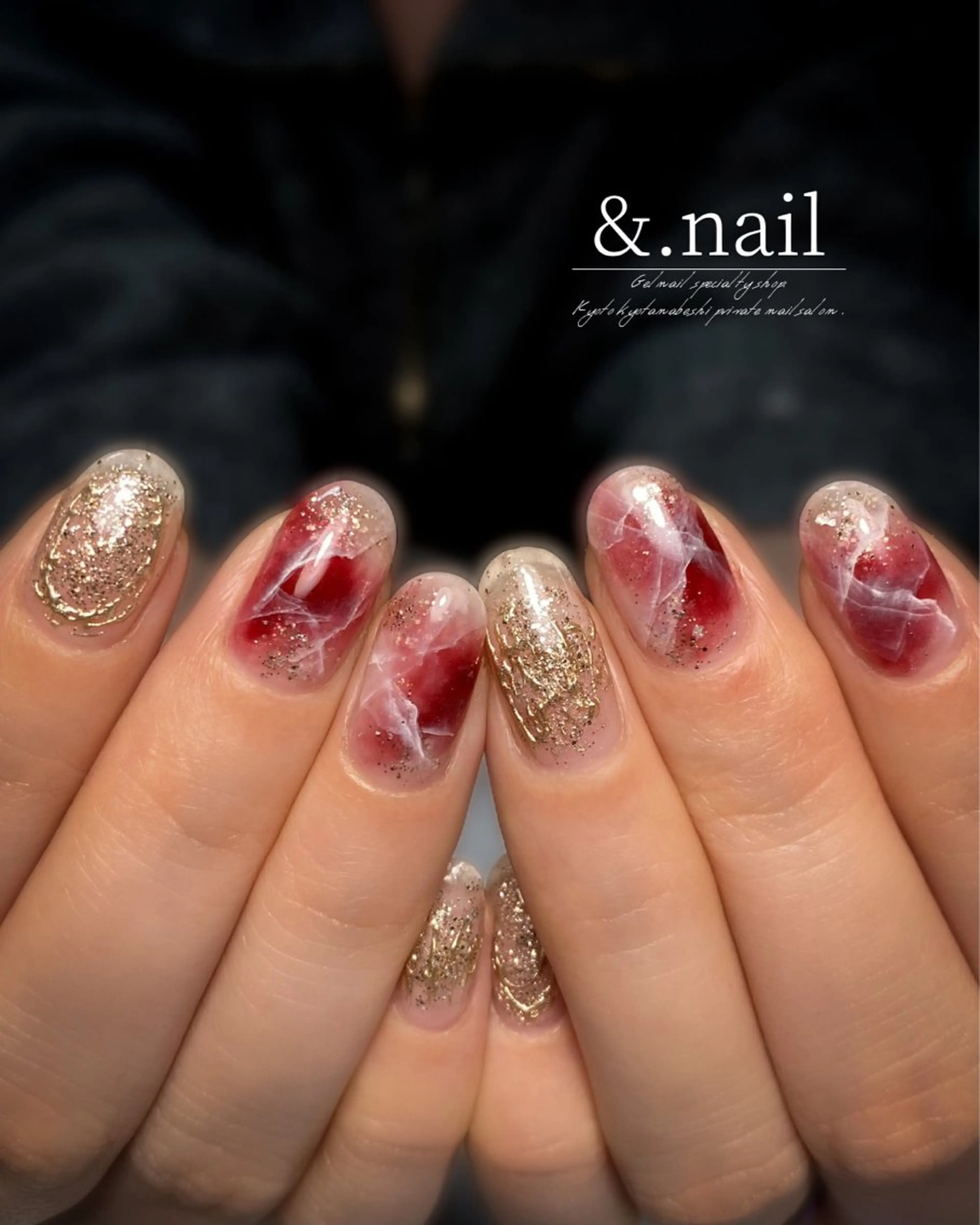 ネイル ワンカラーネイル 赤色 ハンドネイル &.nail/ ニュアンス/持込み可のネイルデザイン
