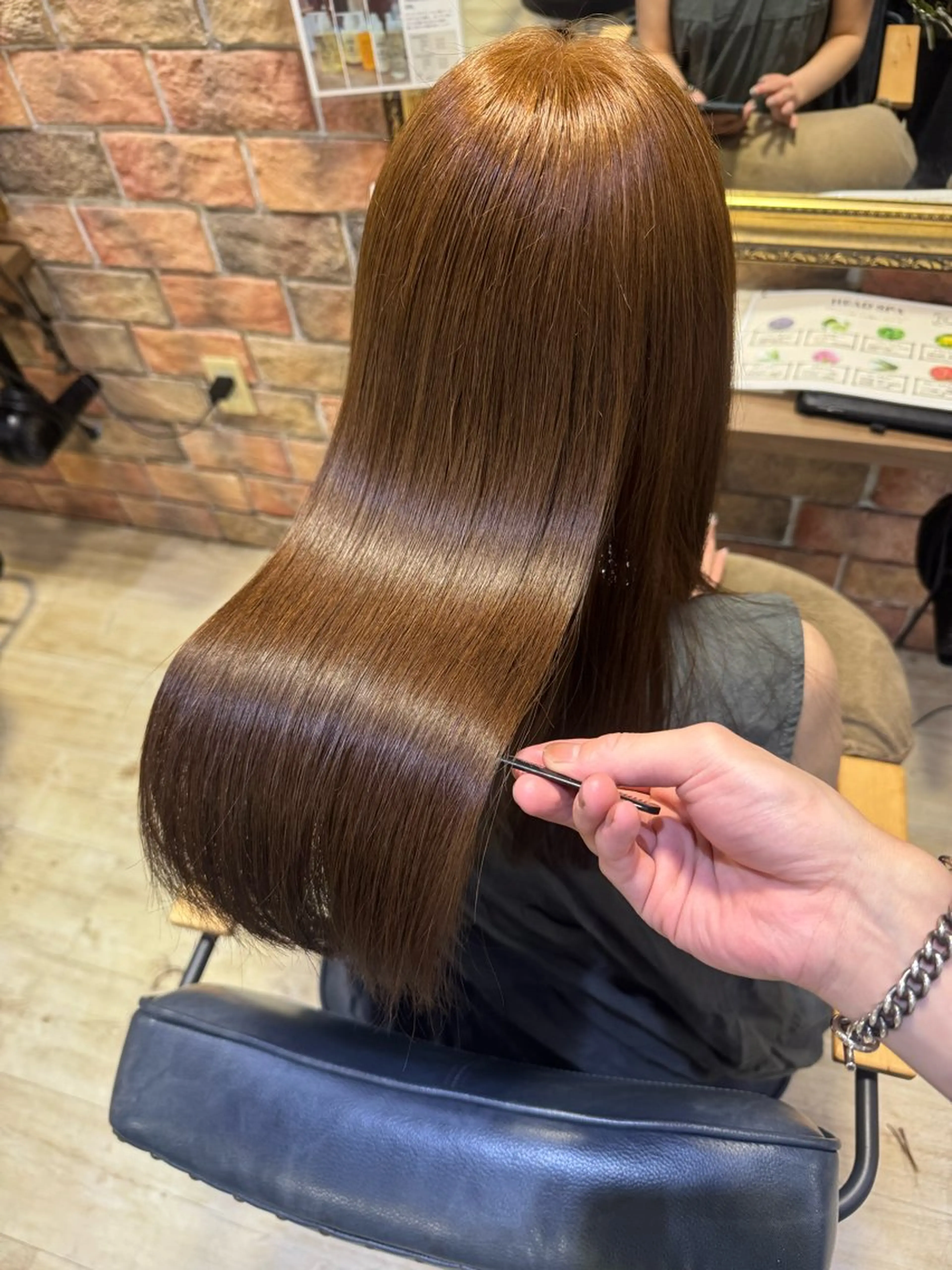 ロング ヘアカラー 古川 流久のヘアスタイル